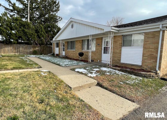 3820 N SHERIDAN KNOLLS CT, PEORIA, IL 61614 - Image c730cb7cb19b8ece1e5da5e40f70ea5b/3949320549