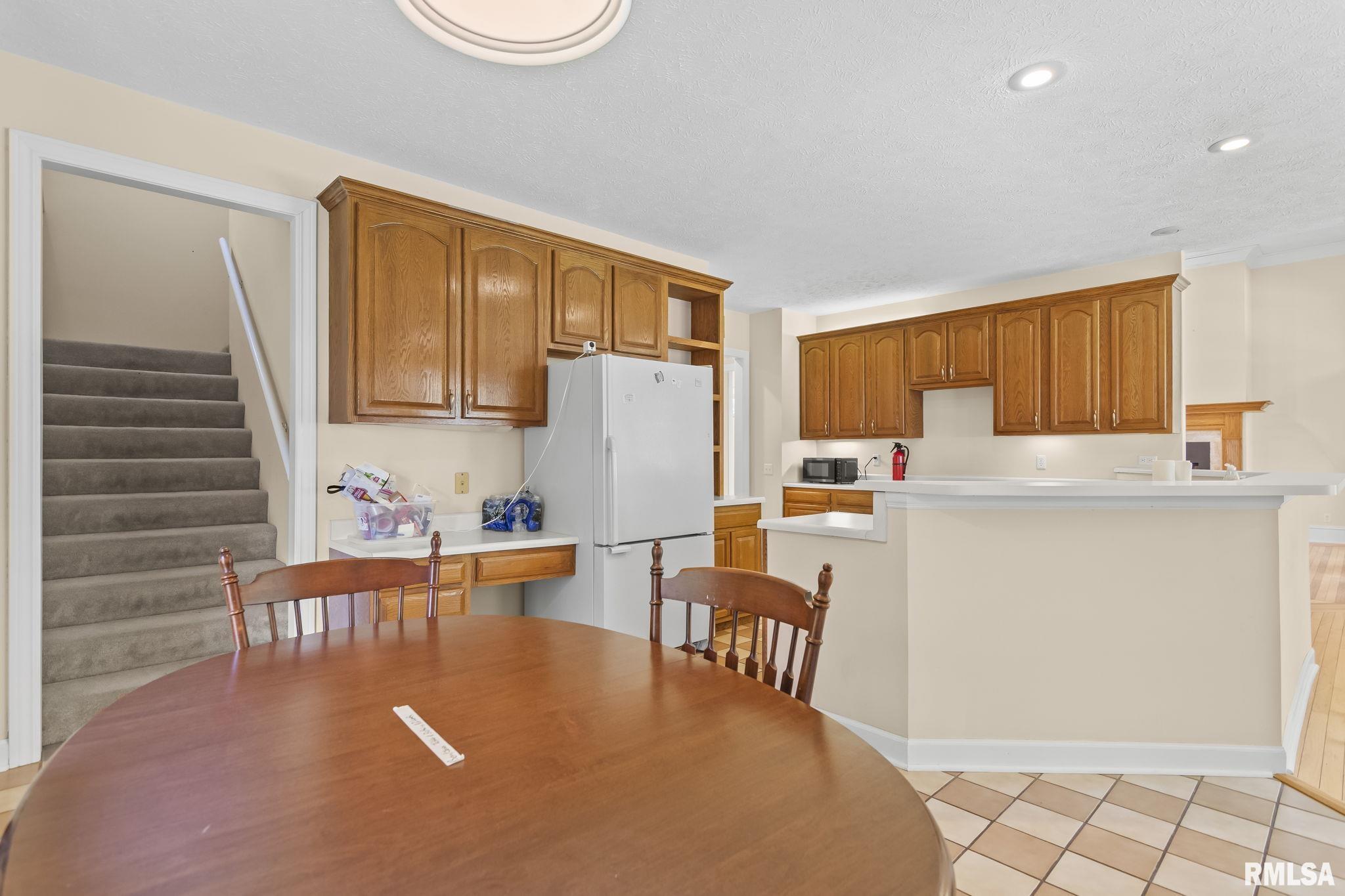 6405 Willow Springs Road, Springfield, Illinois image 18