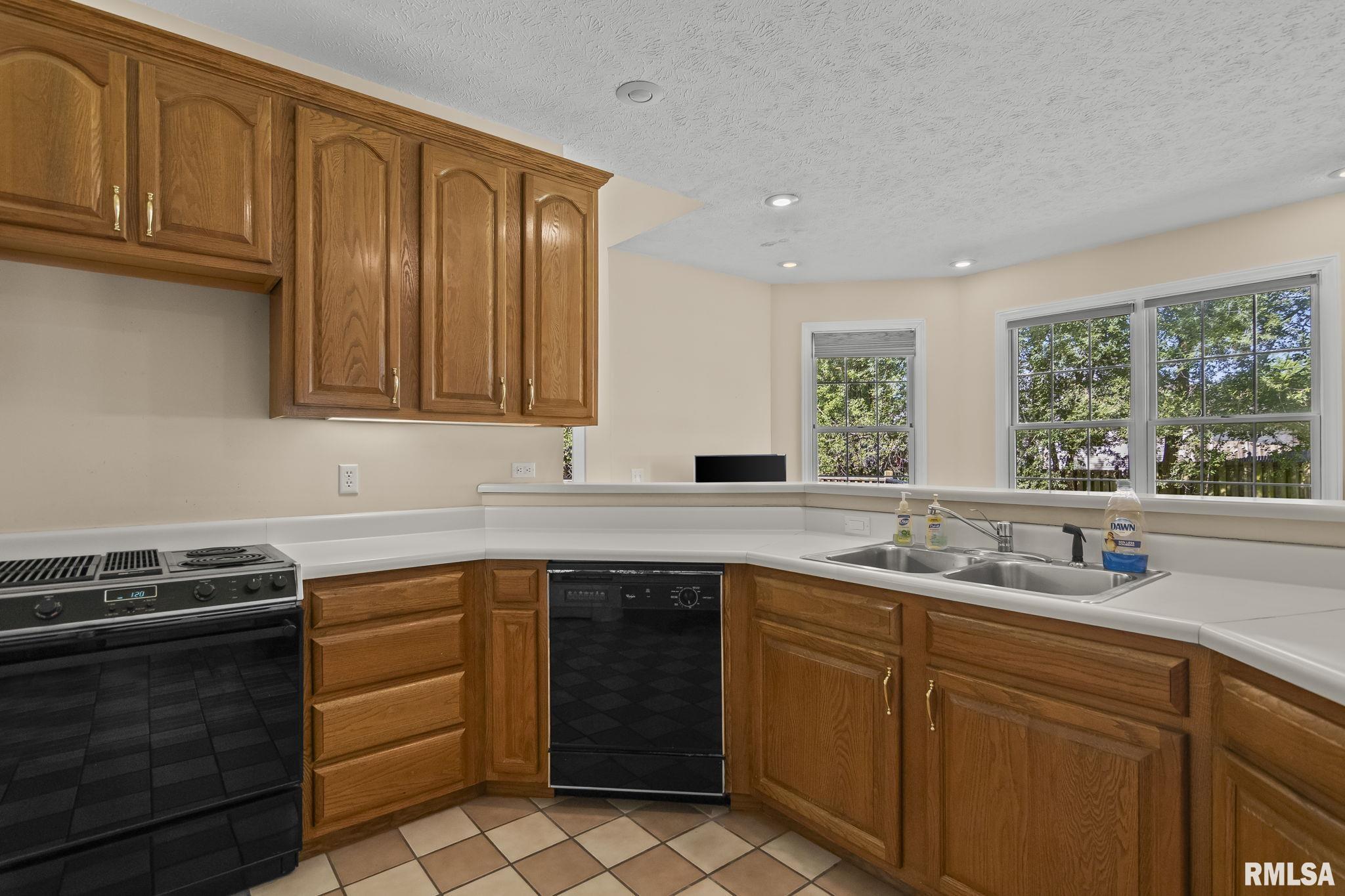 6405 Willow Springs Road, Springfield, Illinois image 15
