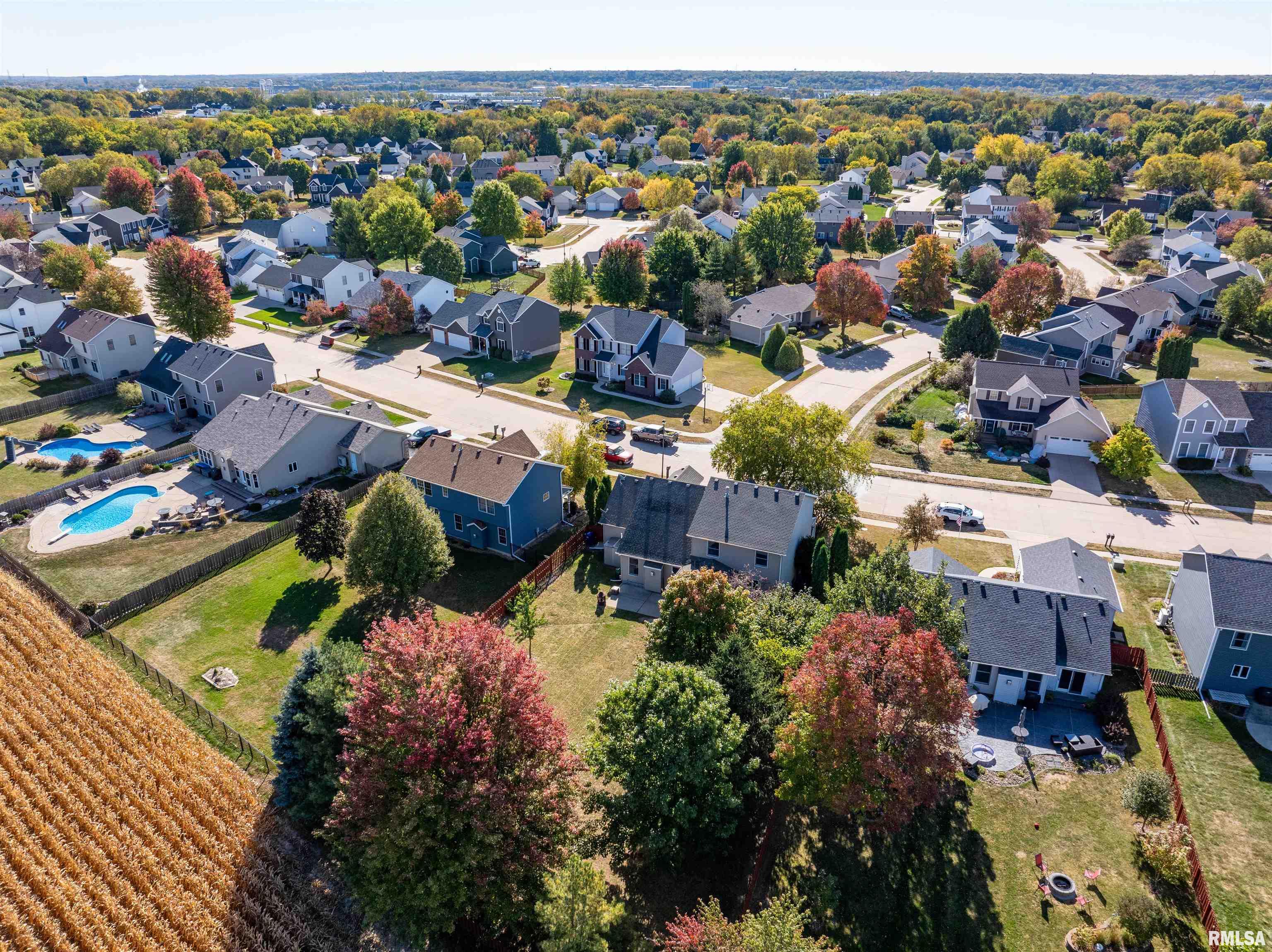 2076 Ashford Road, Bettendorf, Iowa image 41