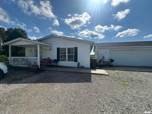37 AVA RD, MURPHYSBORO, IL 62966 - Image c749eb0dca0da8a251bbfb04356ee71c/2419472161