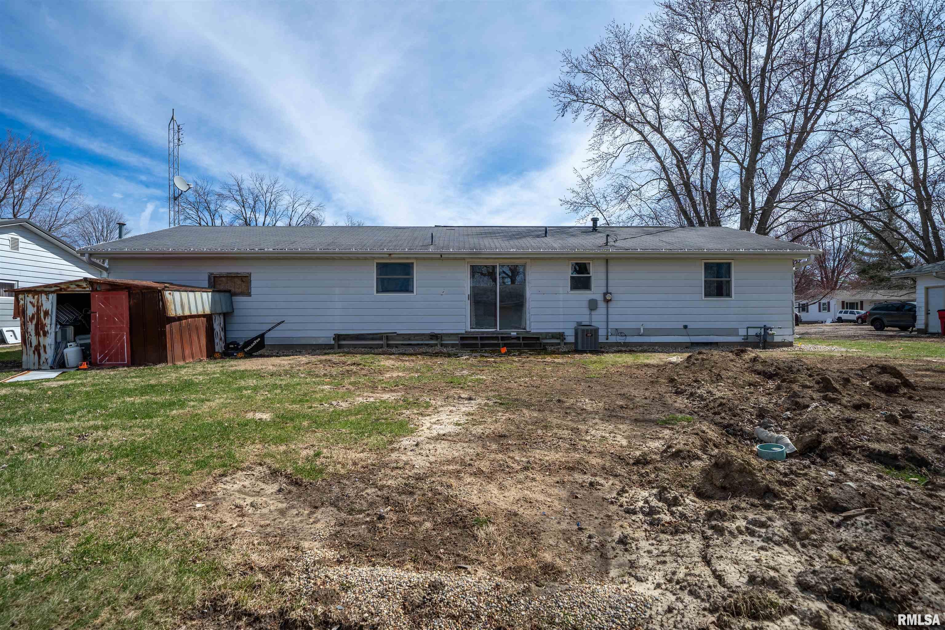 407 N Walter Street, Yates City, Illinois image 30