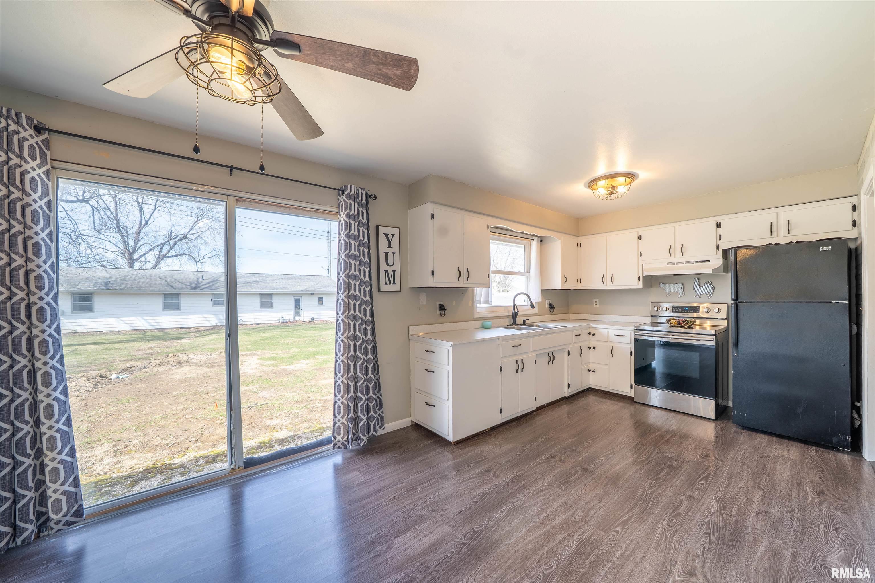 407 N Walter Street, Yates City, Illinois image 7