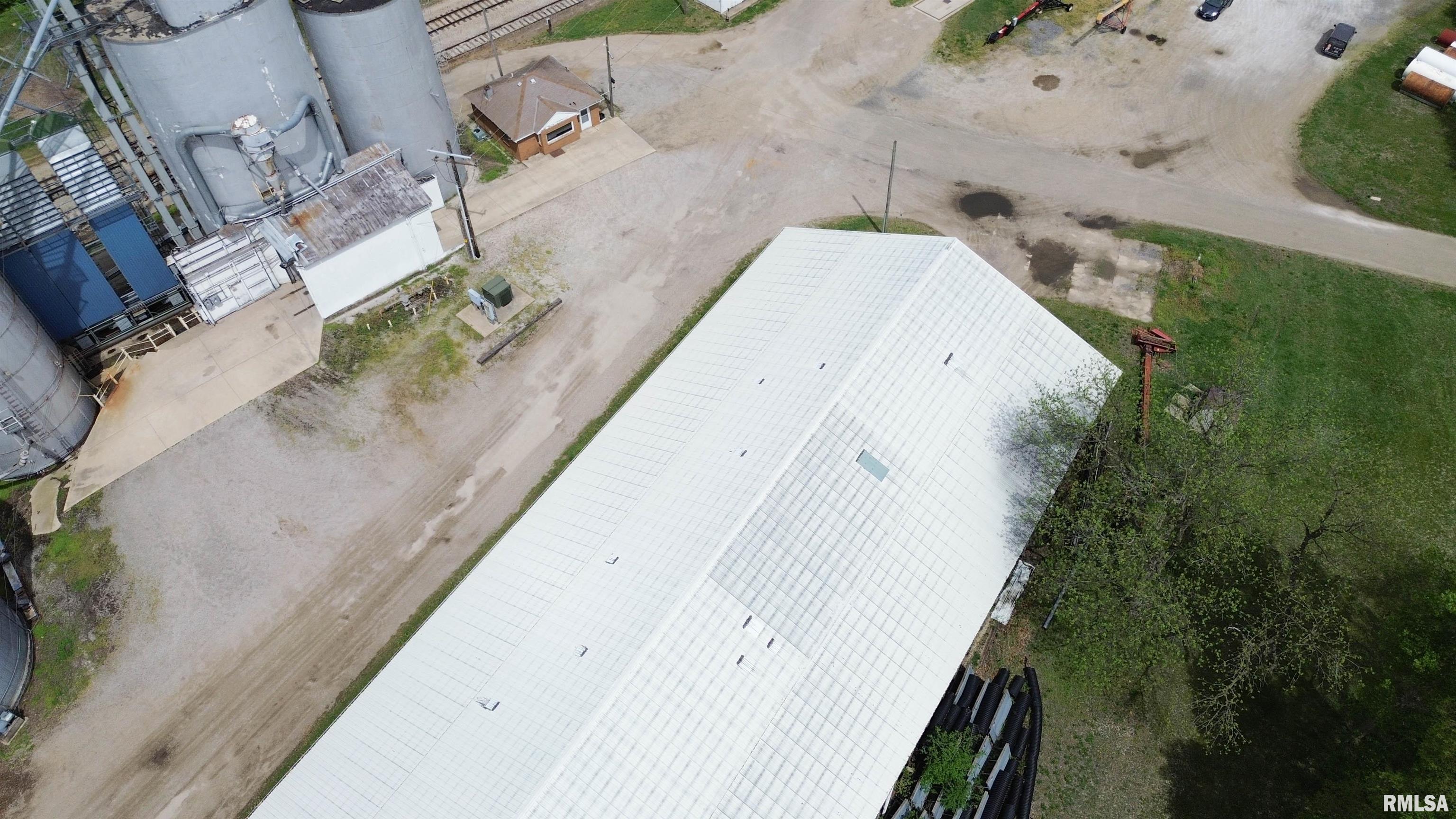 300 S Broadway Street, Manito, Illinois image 29