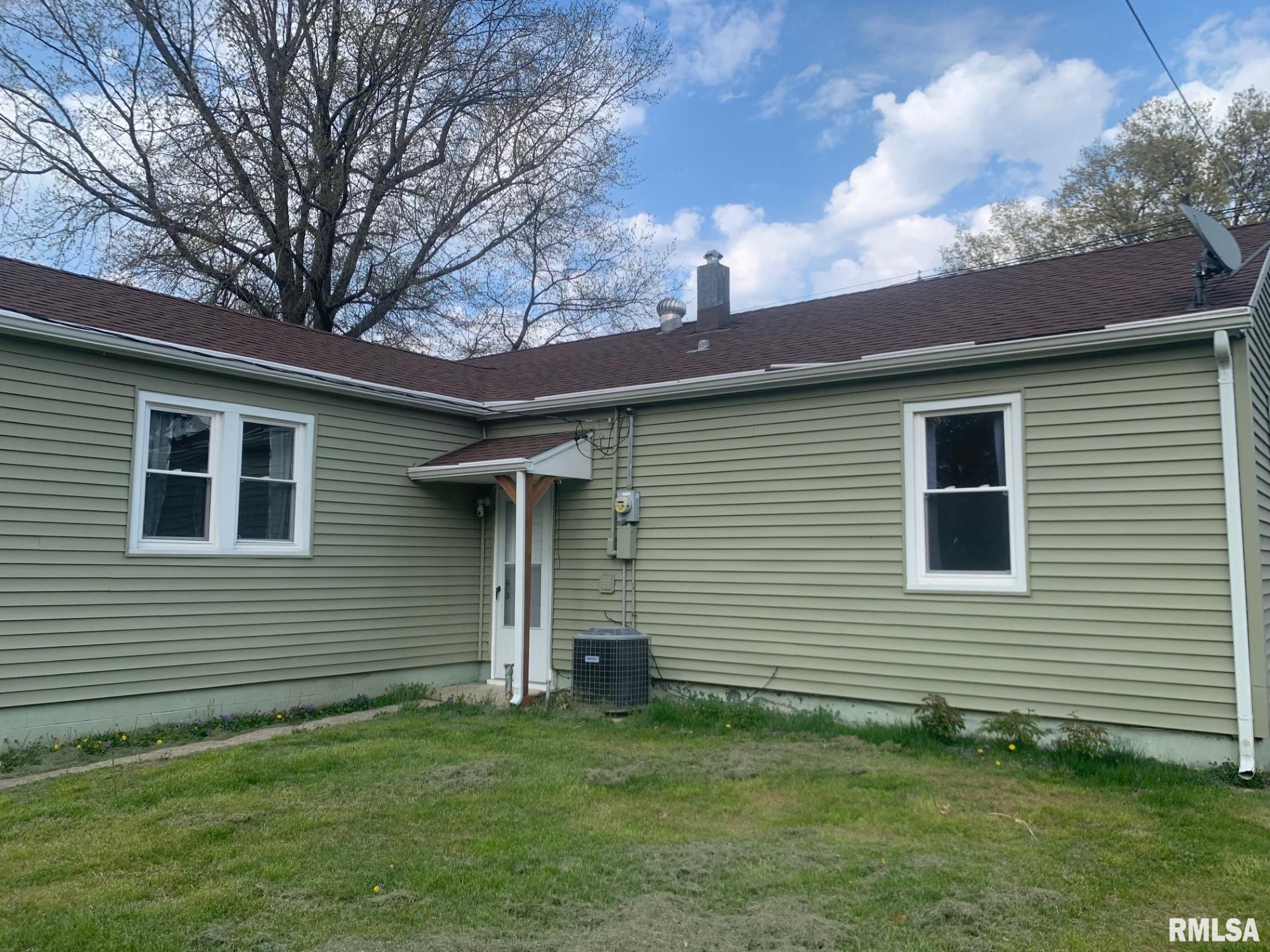 1513 Hardin Avenue, Jacksonville, Illinois image 3