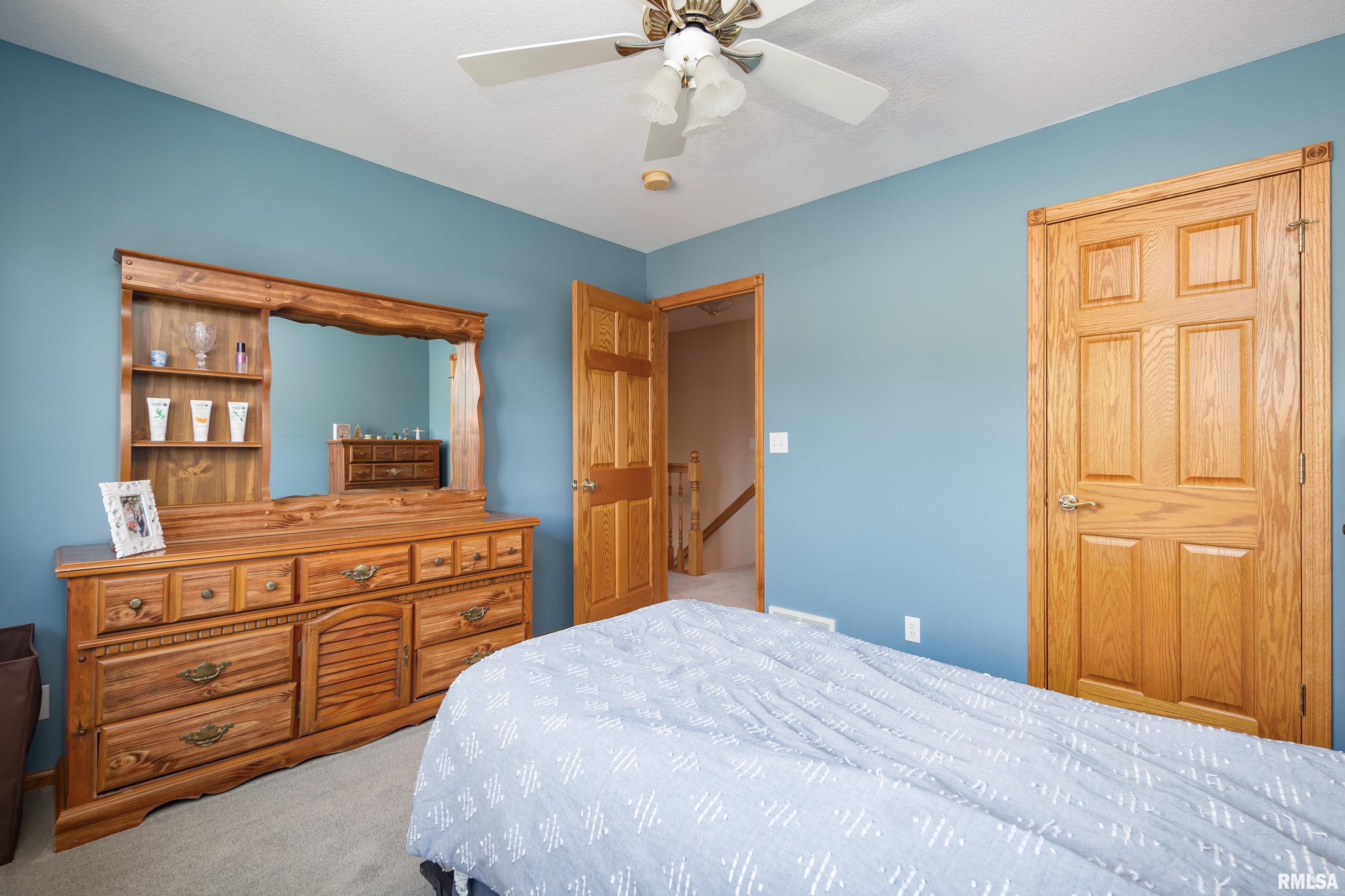 4934 Foxborough Court, Bettendorf, Iowa image 27