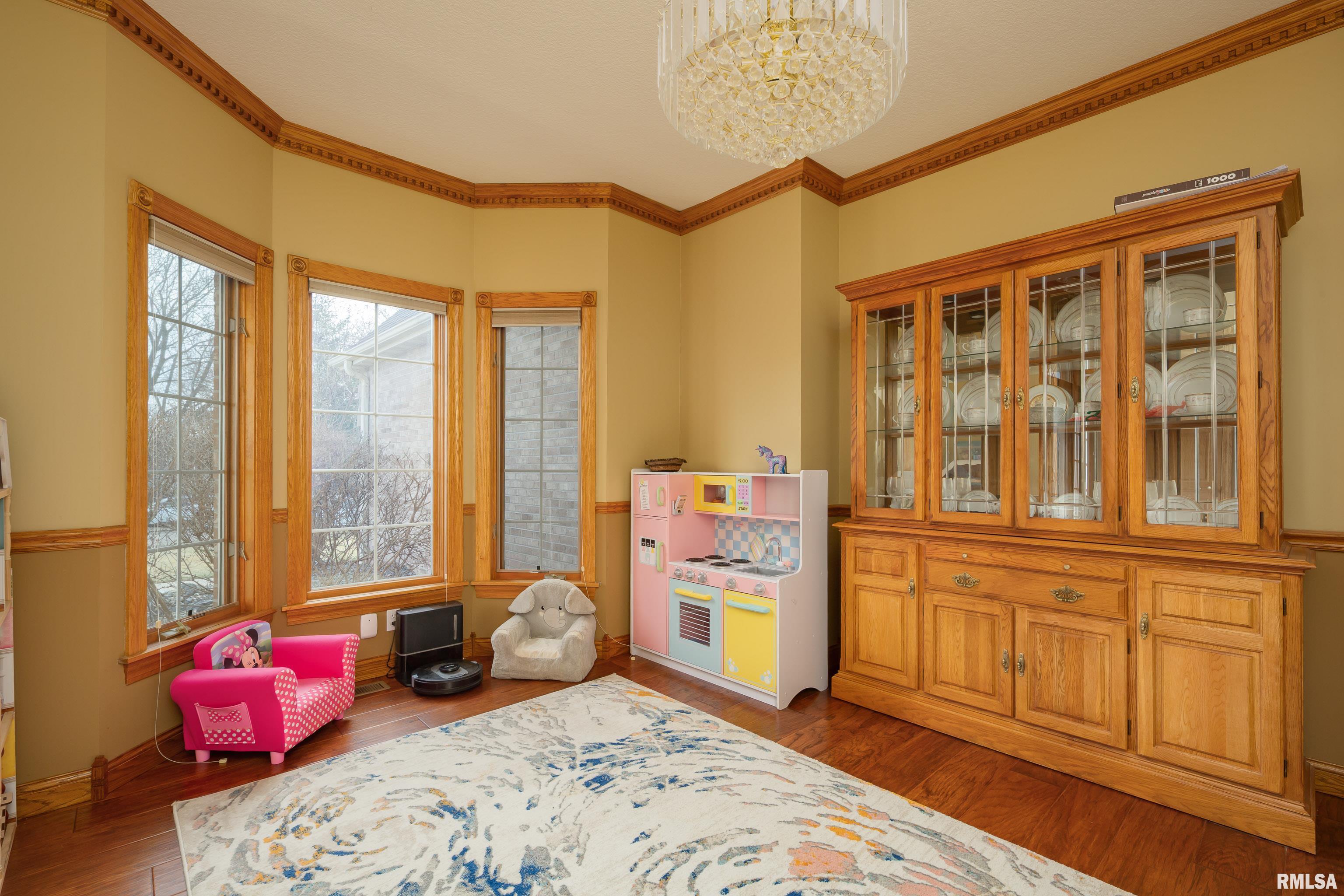 4934 Foxborough Court, Bettendorf, Iowa image 13