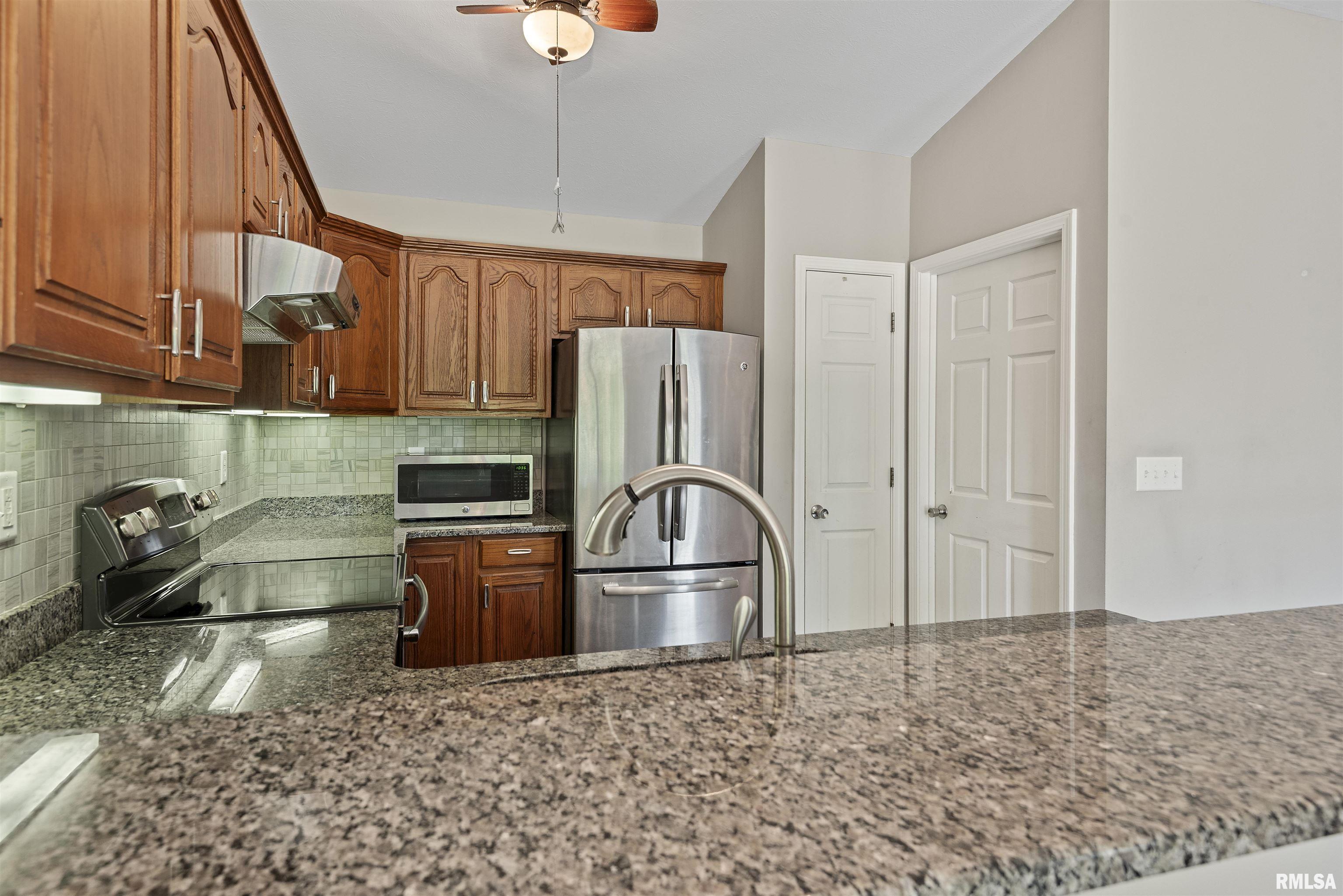104 Messina Drive, Springfield, Illinois image 9