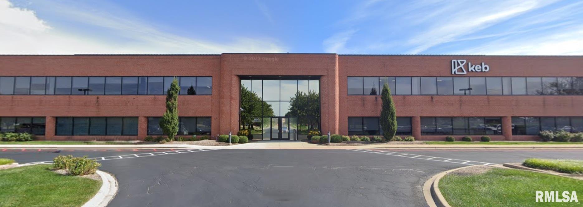 Photo 1 of 19 — 3200 ROBBINS Road 2nd floor, Springfield, IL 62704