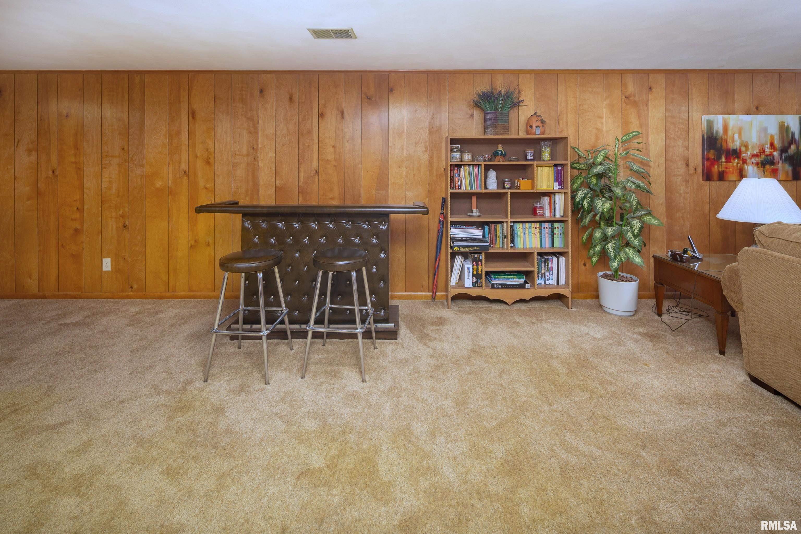 2737 28th Avenue, Rock Island, Illinois image 44