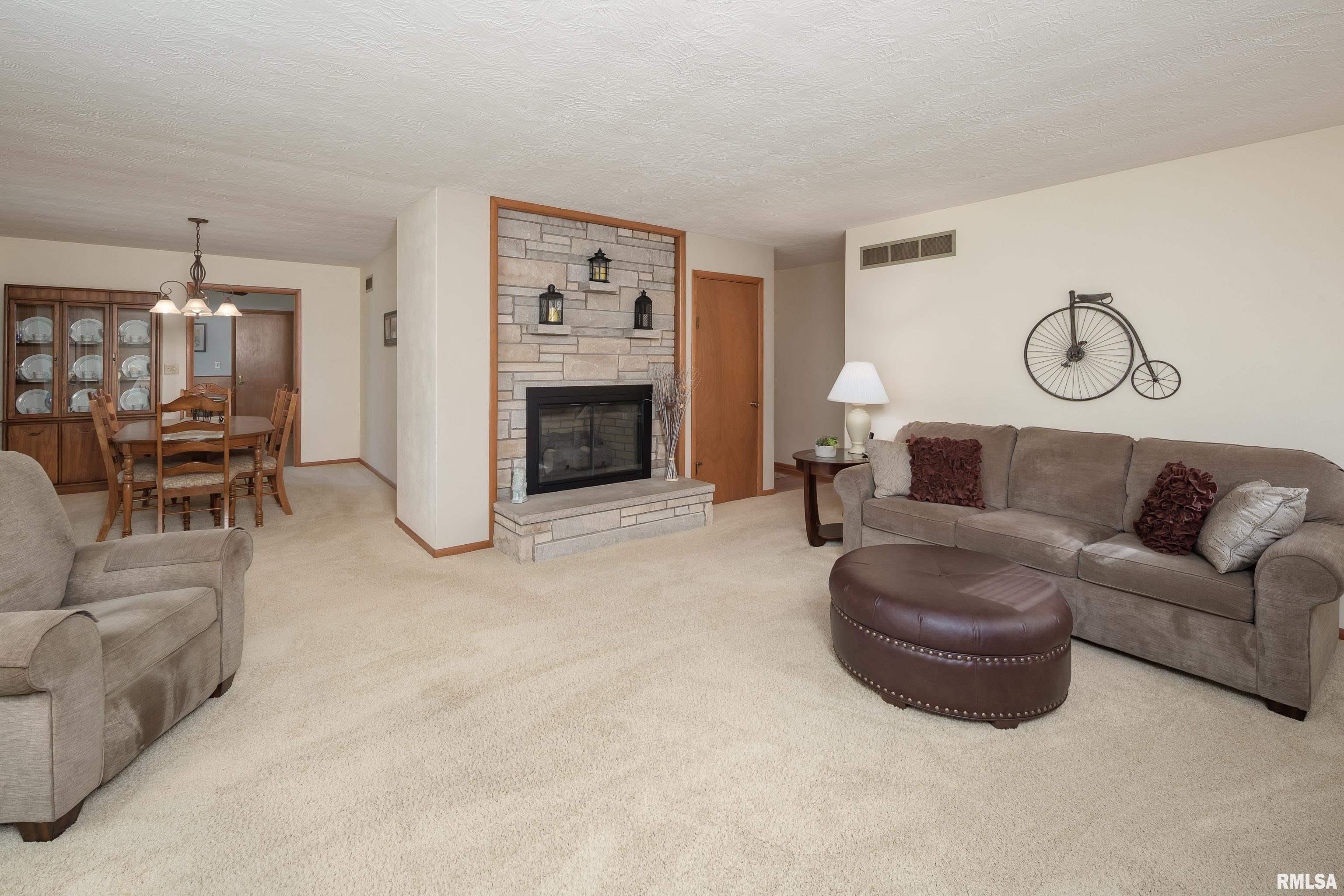 2737 28th Avenue, Rock Island, Illinois image 14