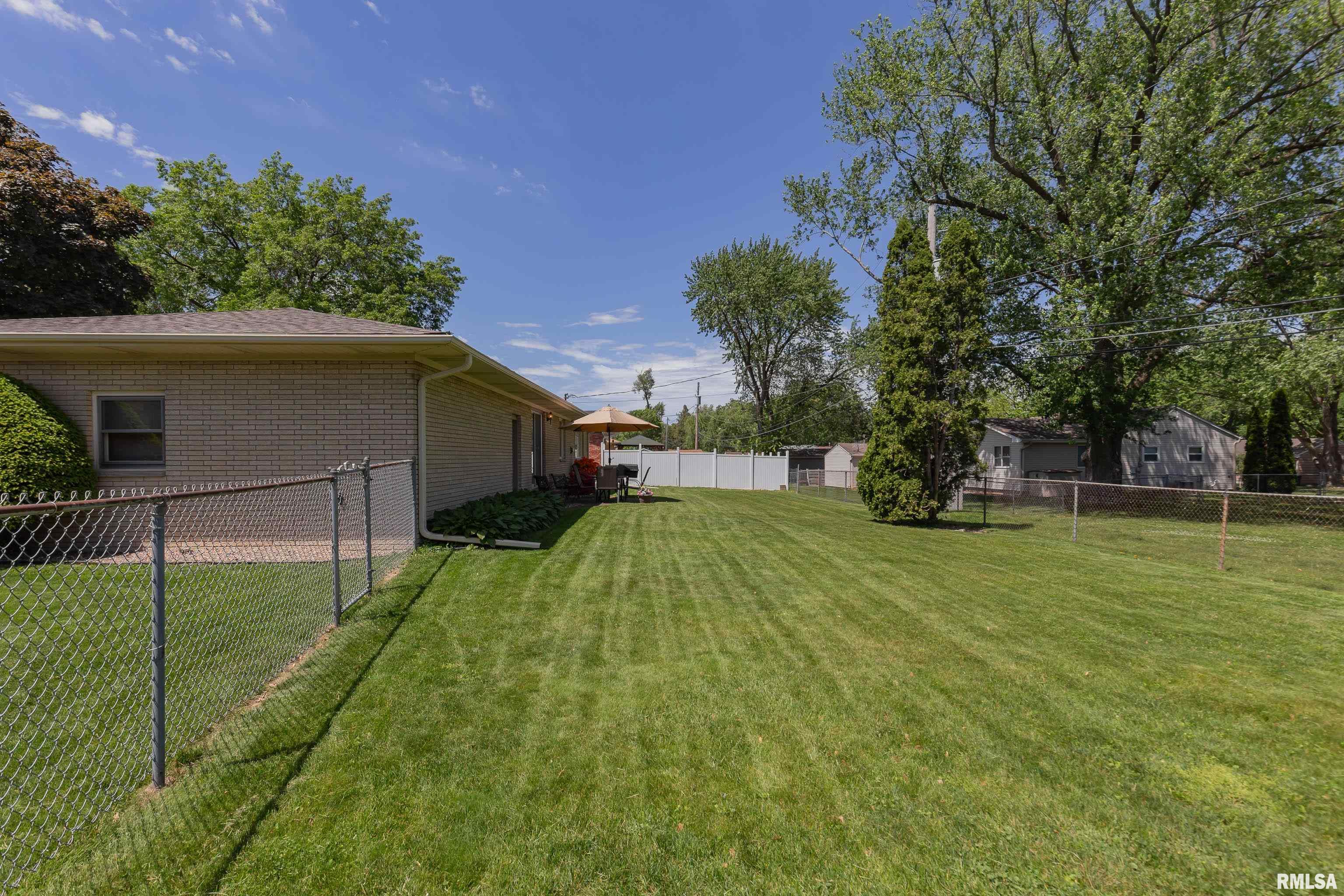 2737 28th Avenue, Rock Island, Illinois image 10