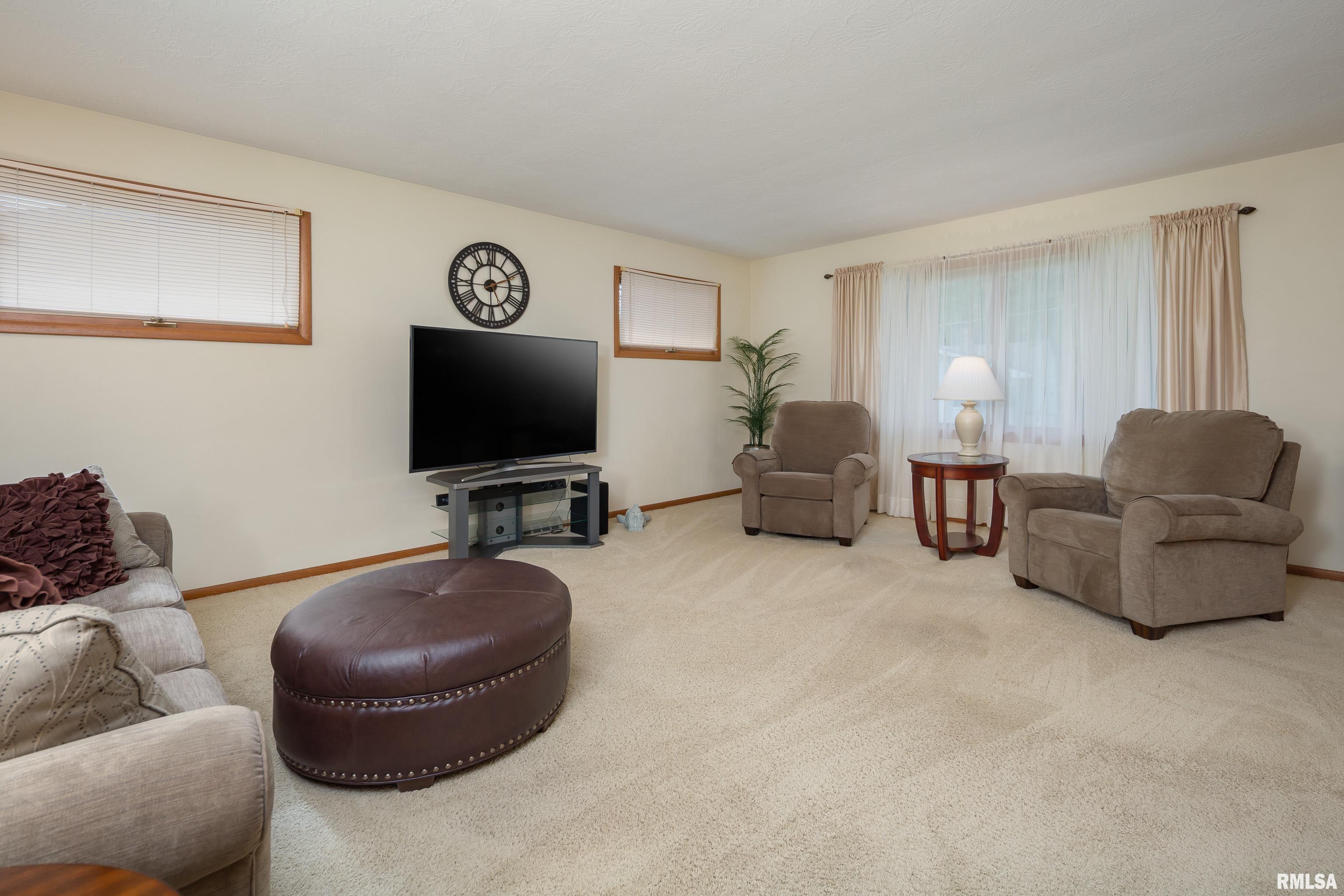 2737 28th Avenue, Rock Island, Illinois image 12