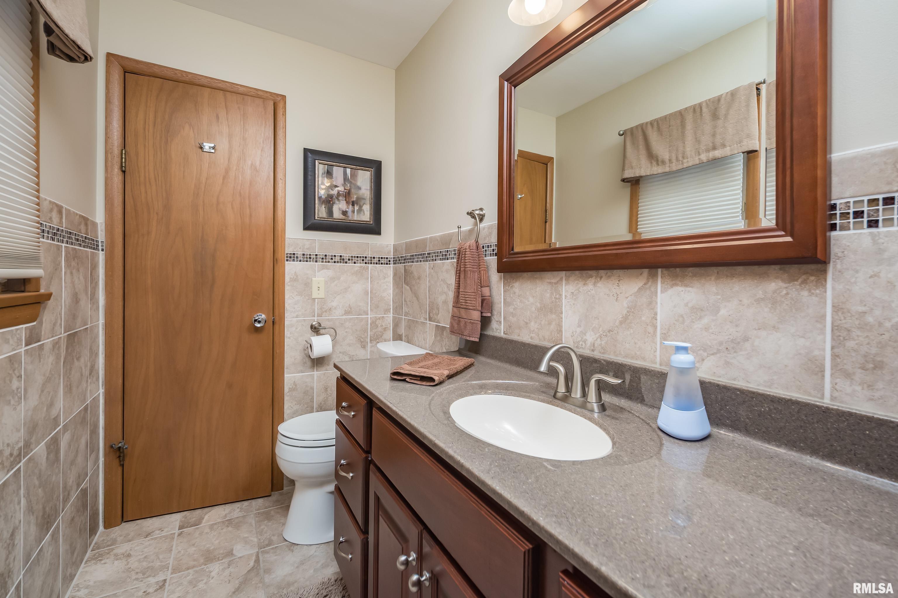 2737 28th Avenue, Rock Island, Illinois image 26