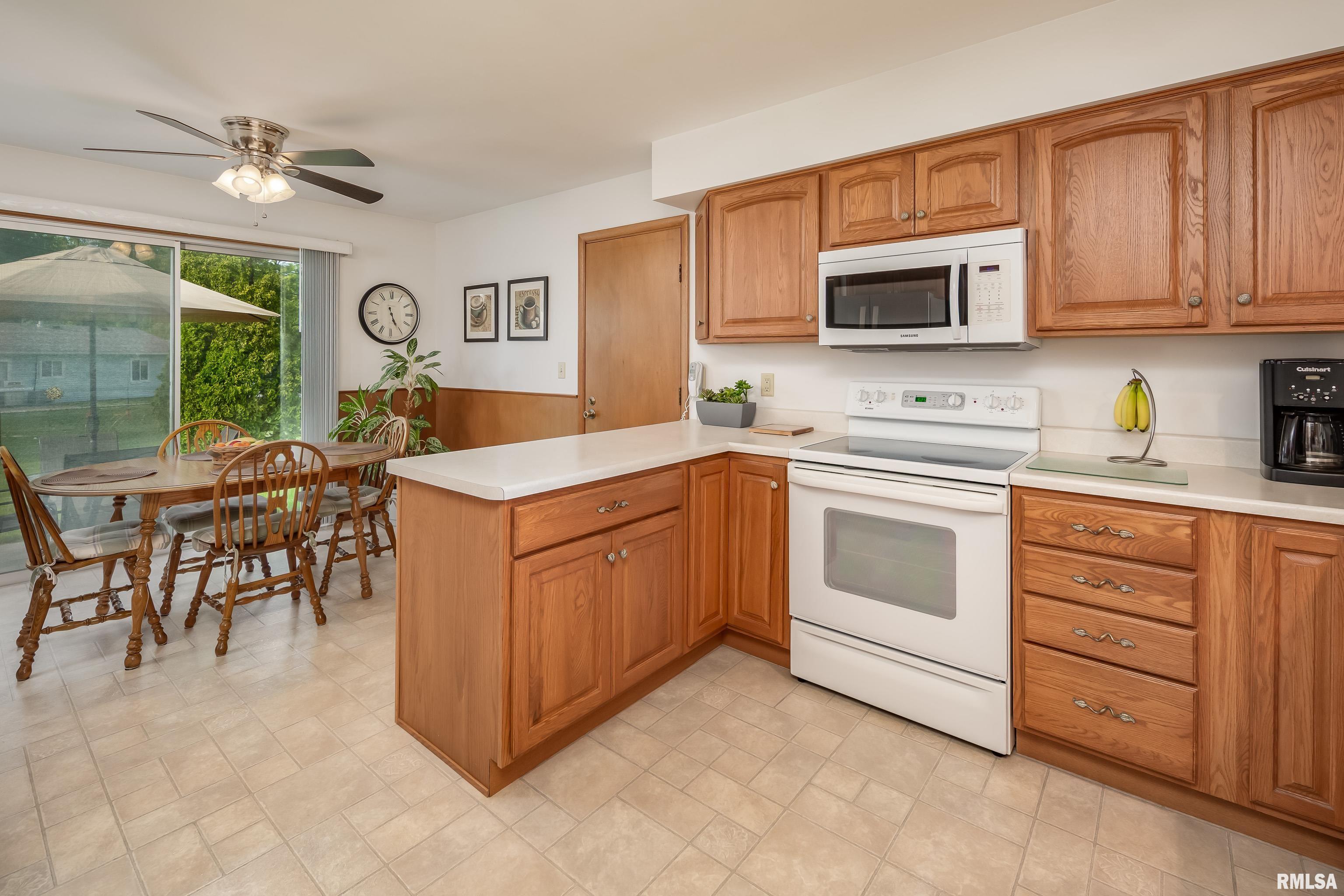 2737 28th Avenue, Rock Island, Illinois image 17