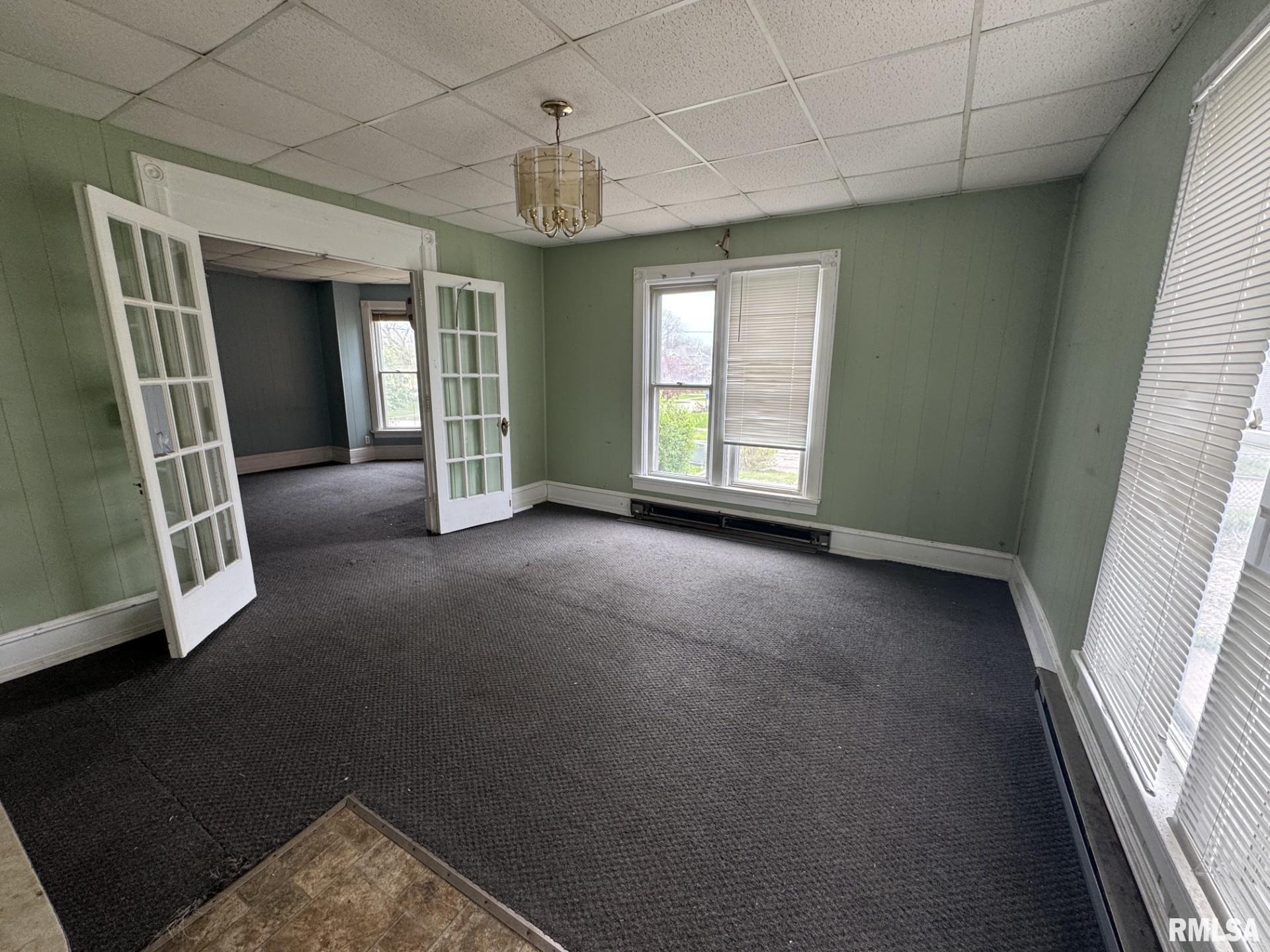 319 S Tremont Street, Kewanee, Illinois image 3