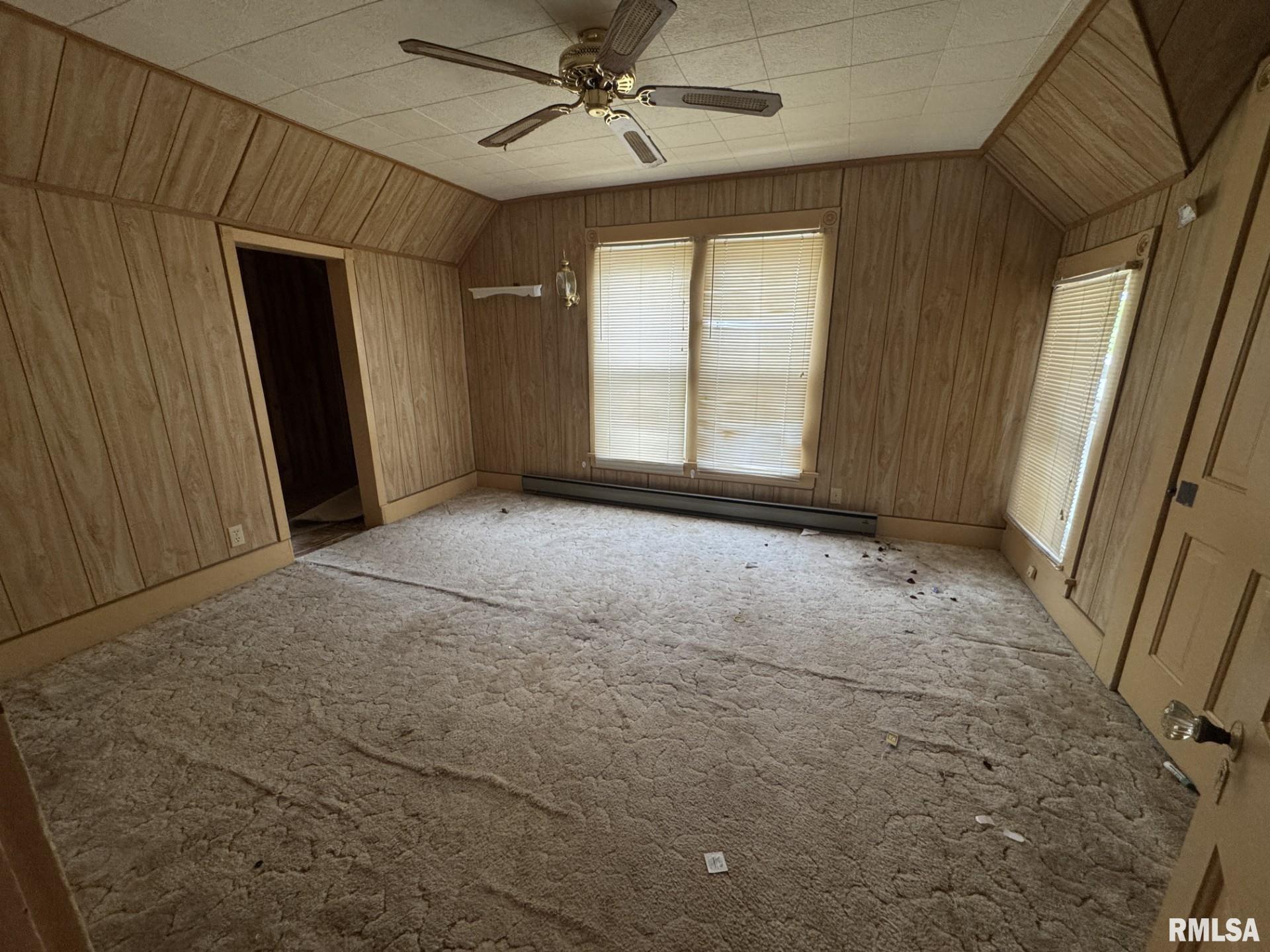 319 S Tremont Street, Kewanee, Illinois image 10