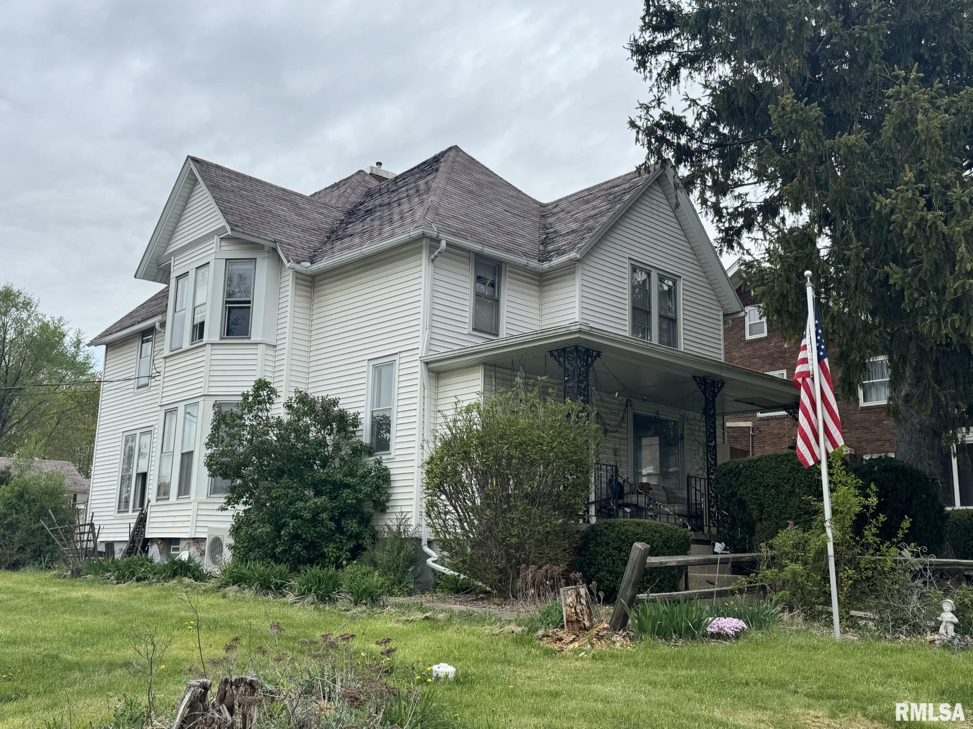 319 S Tremont Street, Kewanee, Illinois image 15