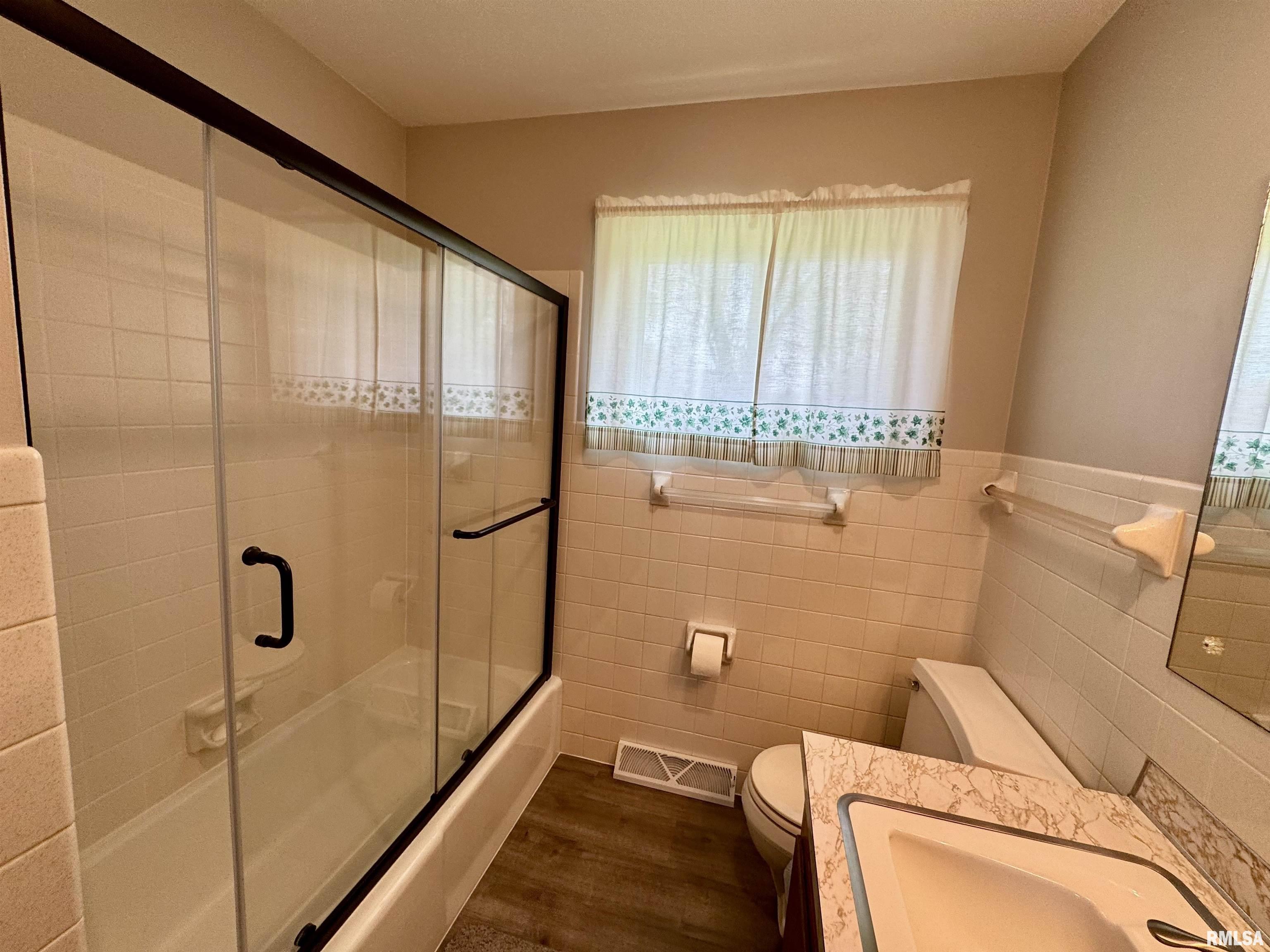 620 NE 3rd Avenue, Aledo, Illinois image 9