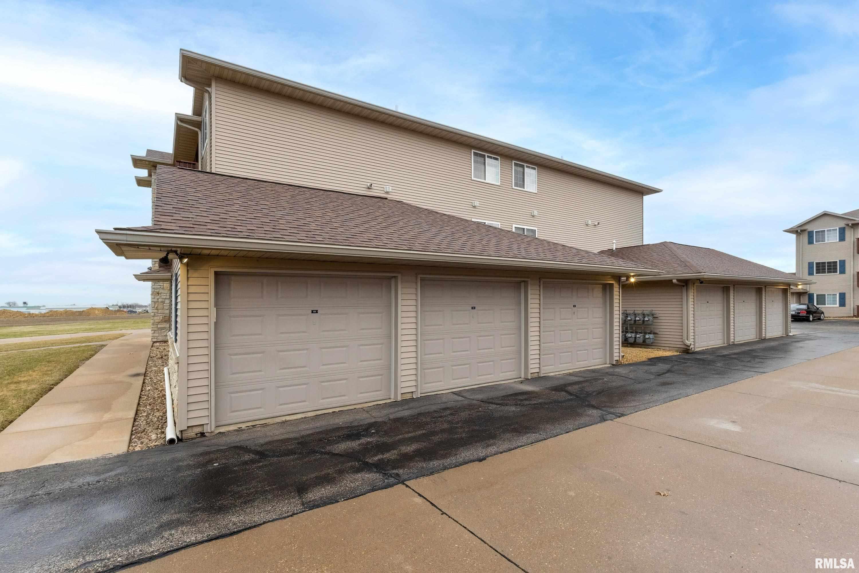 209 E Price Street #203, Eldridge, Iowa image 4