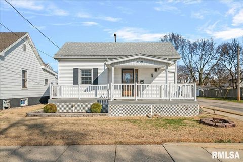 Homes For Sale - 2100 N 16th Street<br/> Sangamon County, Springfield, IL 62702