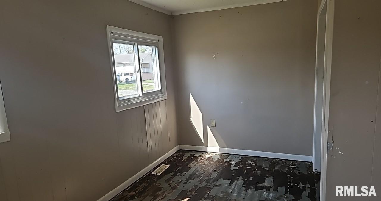 318 W Raymond Street, Harrisburg, Illinois image 15