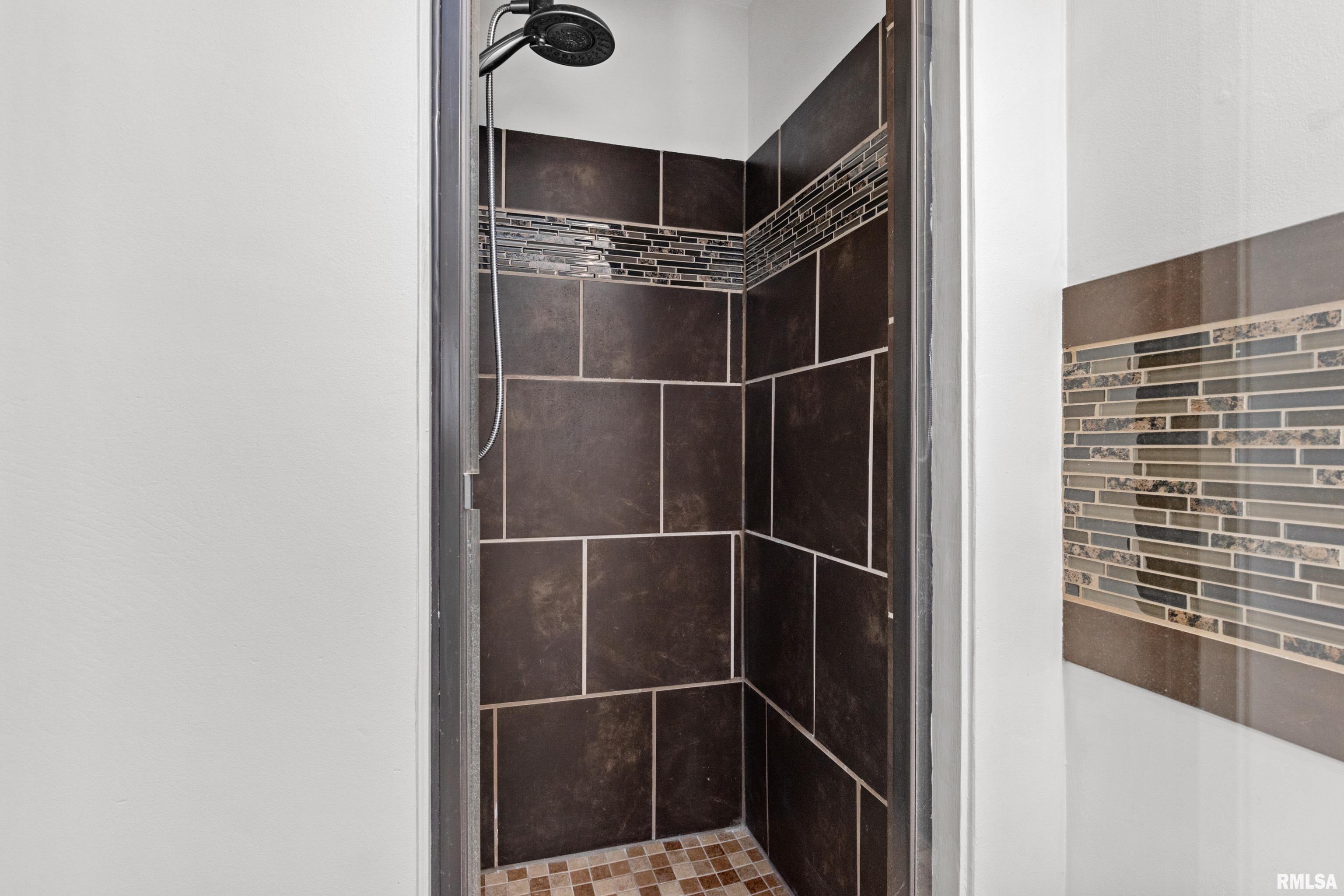 416 Highview Road, East Peoria, Illinois image 32