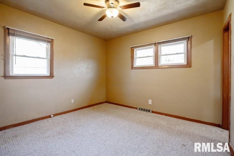 2212 25th Street, Rock Island, Illinois image 10