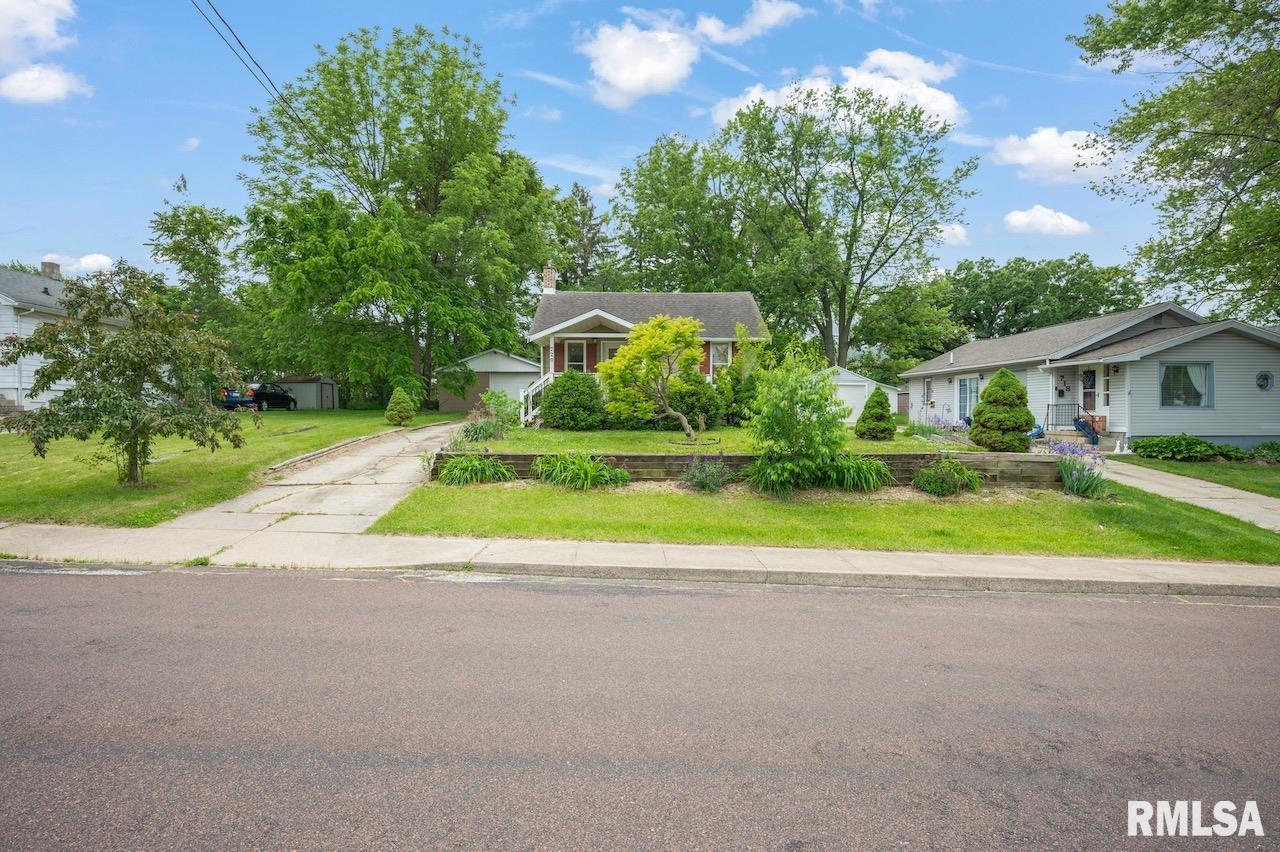 720 E Moneta Avenue, Peoria Heights, Illinois image 3