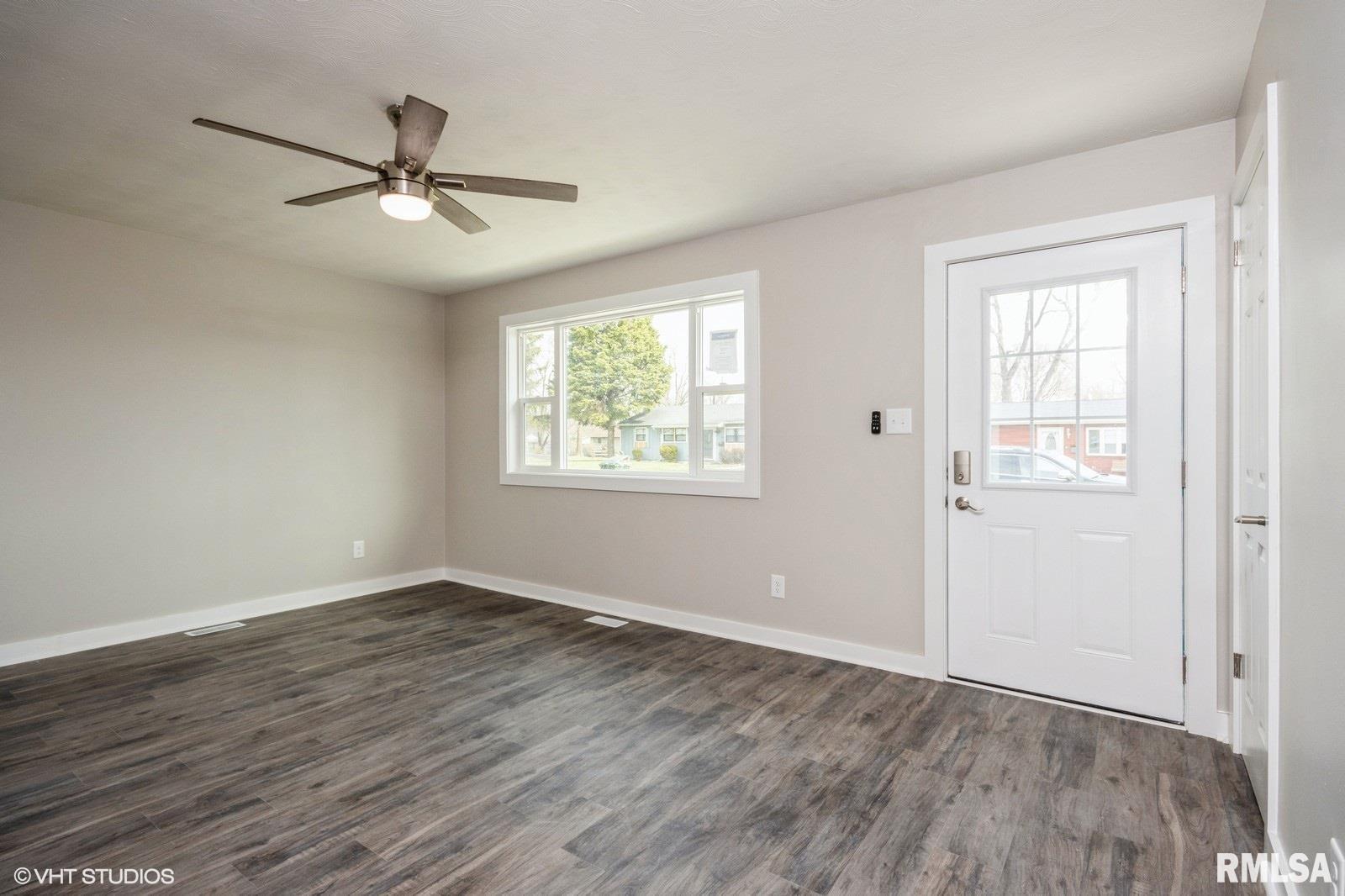 67 Oriole Drive, Decatur, Illinois image 2