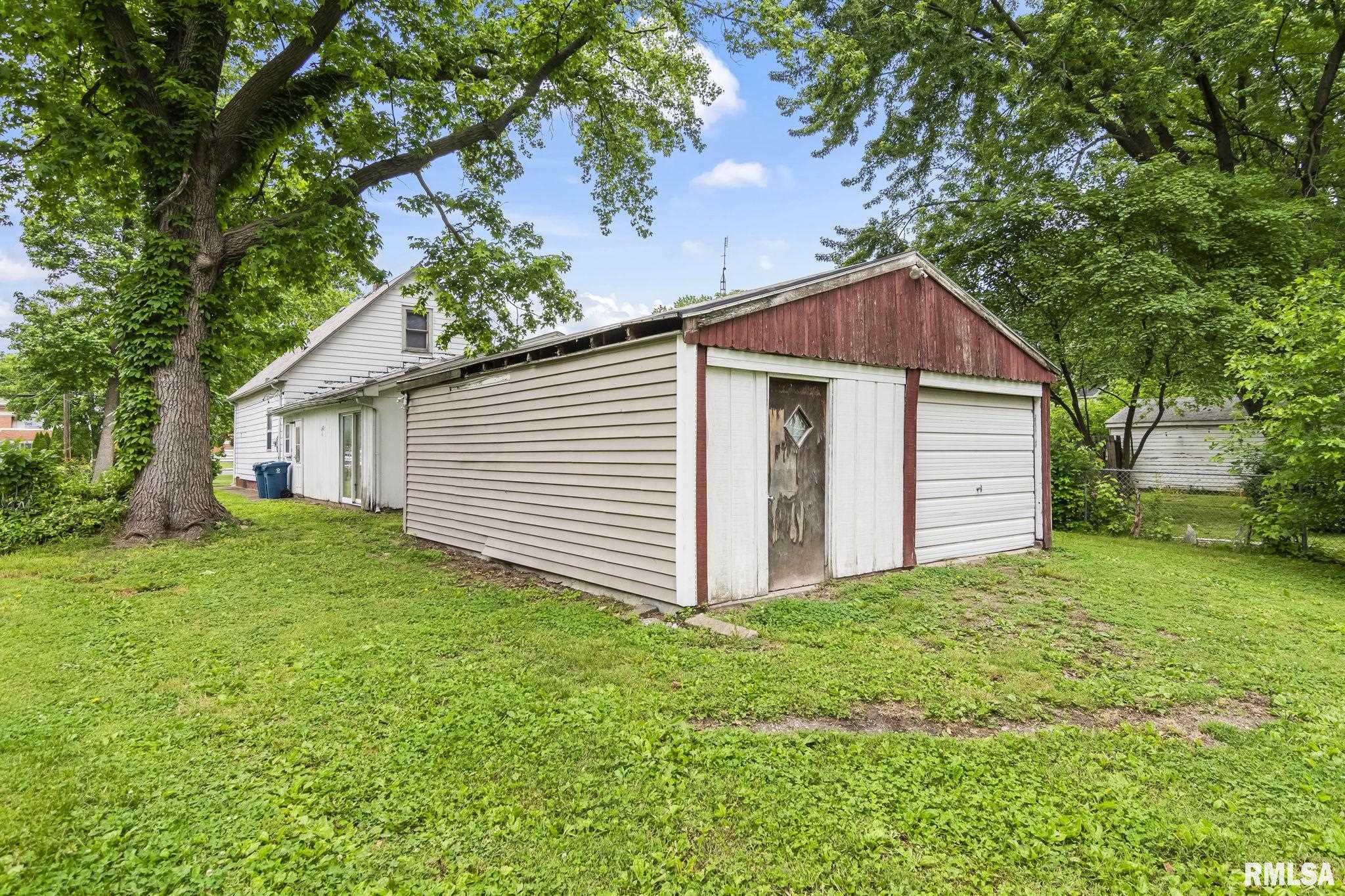 2034 N 9th Street, Springfield, Illinois image 32