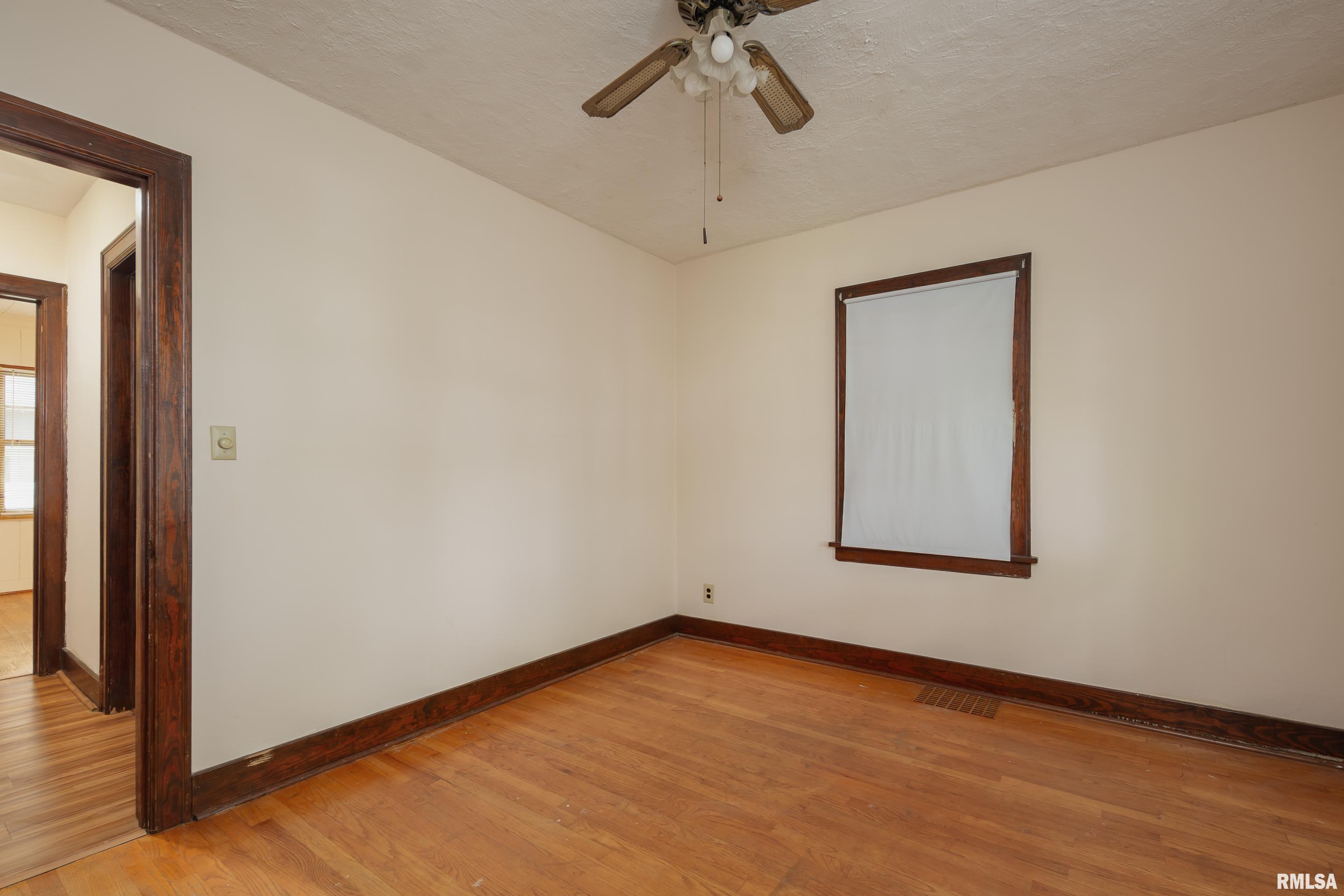 815 Esplanade Avenue, Davenport, Iowa image 25