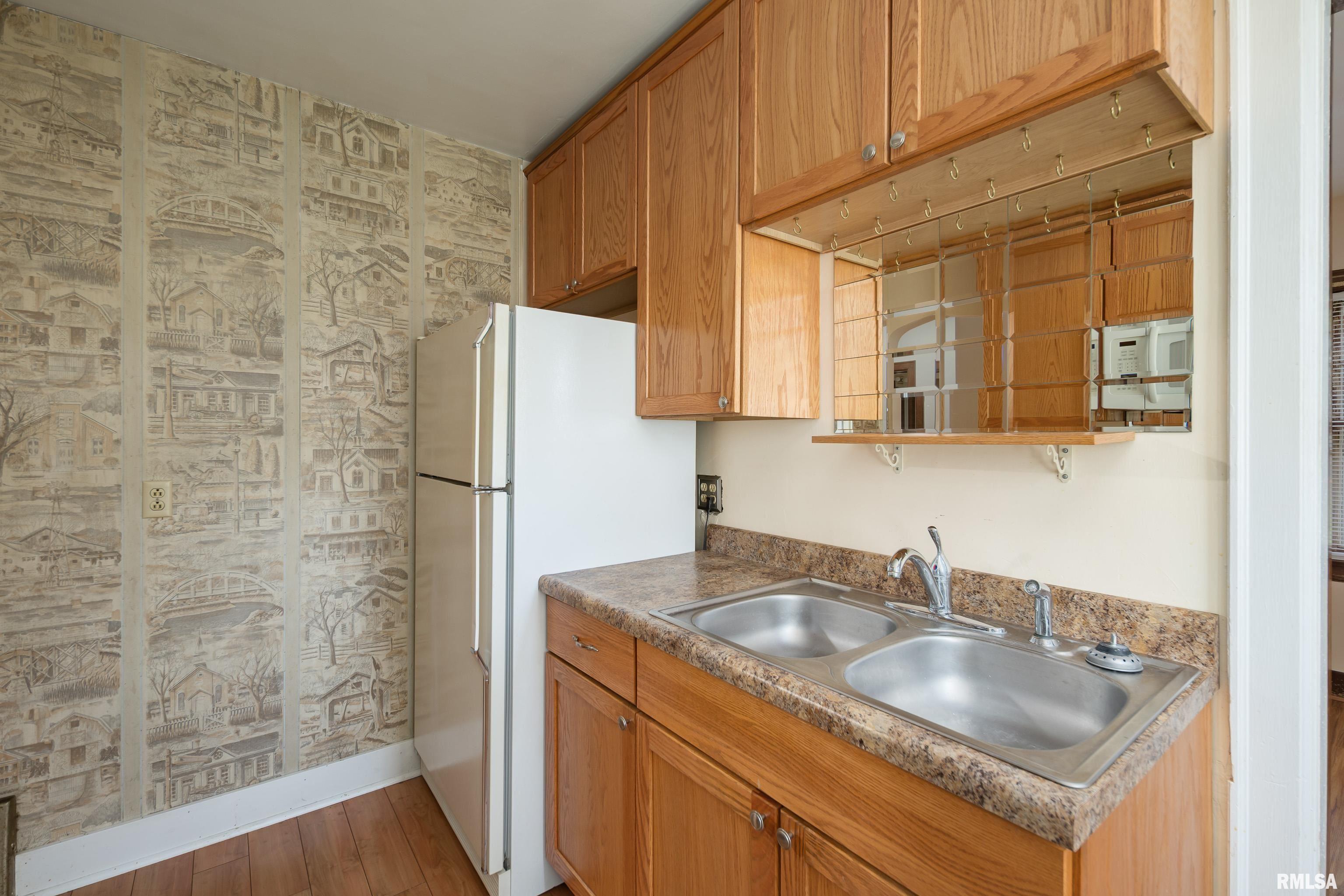 815 Esplanade Avenue, Davenport, Iowa image 15