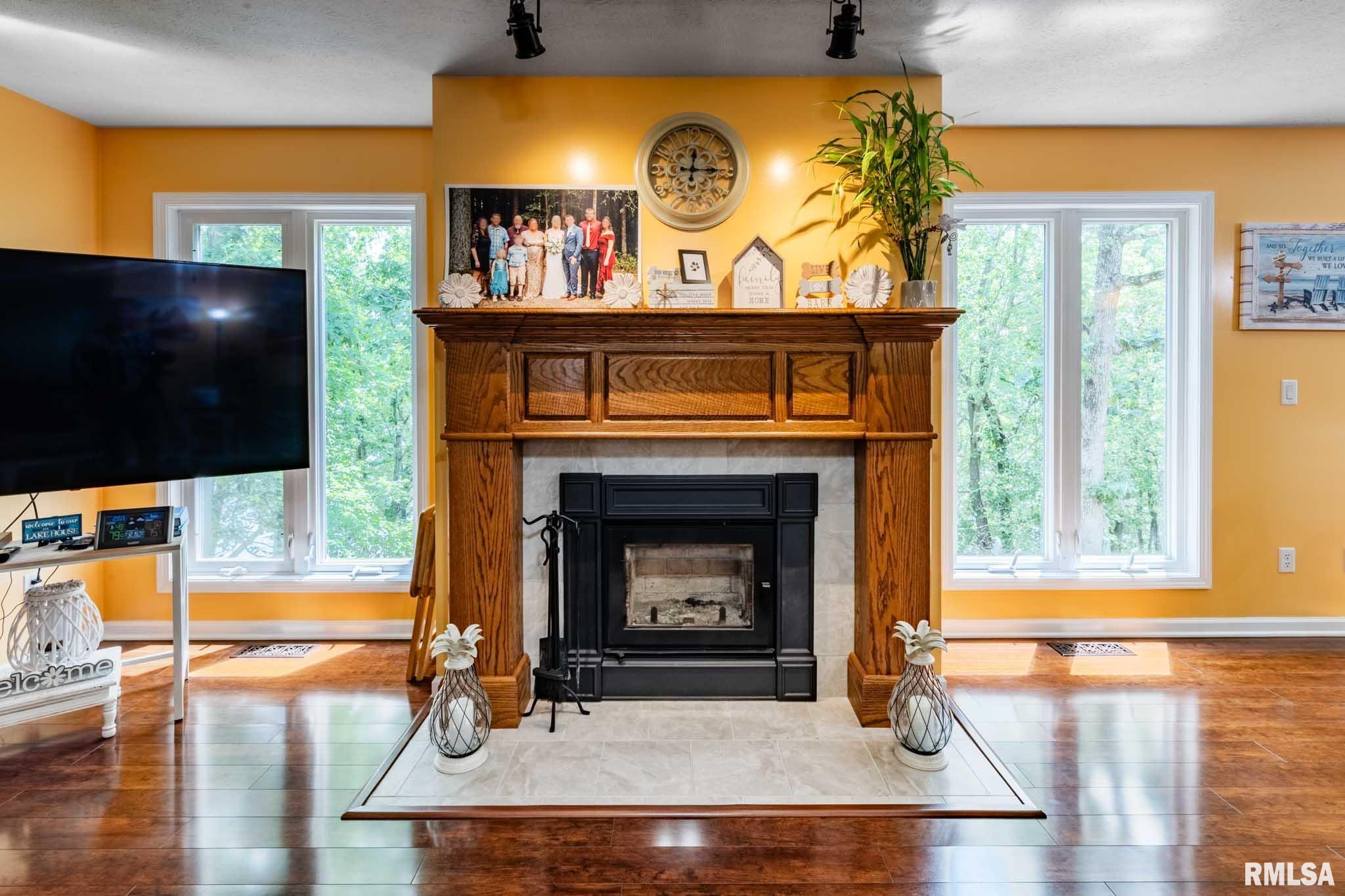 605 Lakeshore Drive South, Goreville, Illinois image 10