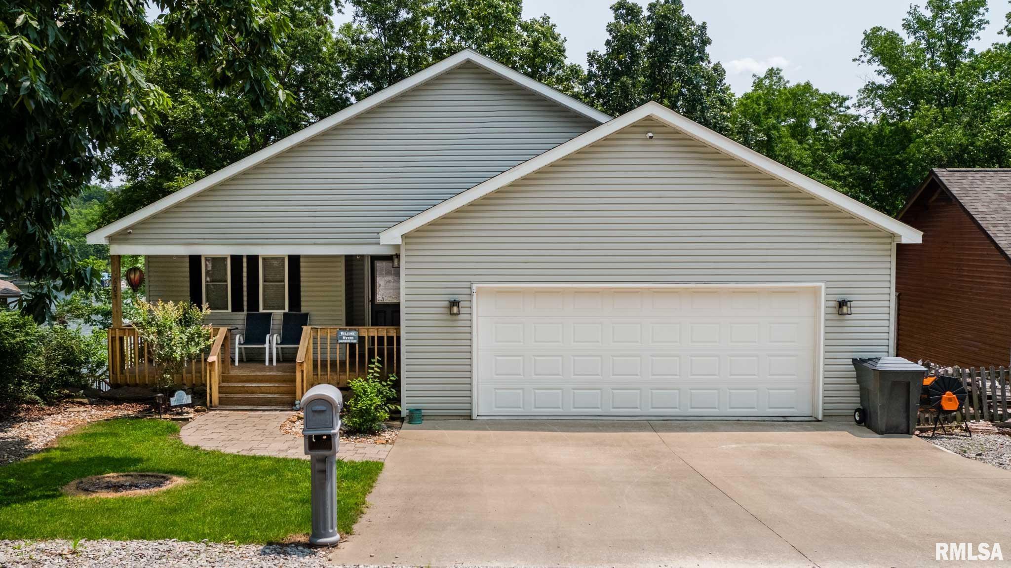 605 Lakeshore Drive South, Goreville, Illinois image 2