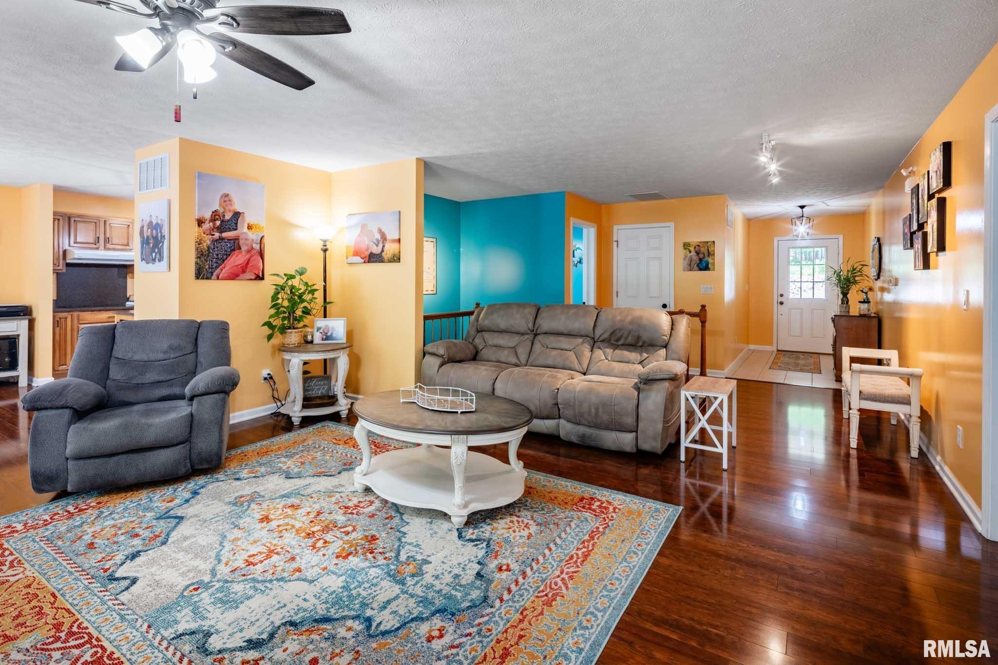 605 Lakeshore Drive South, Goreville, Illinois image 8