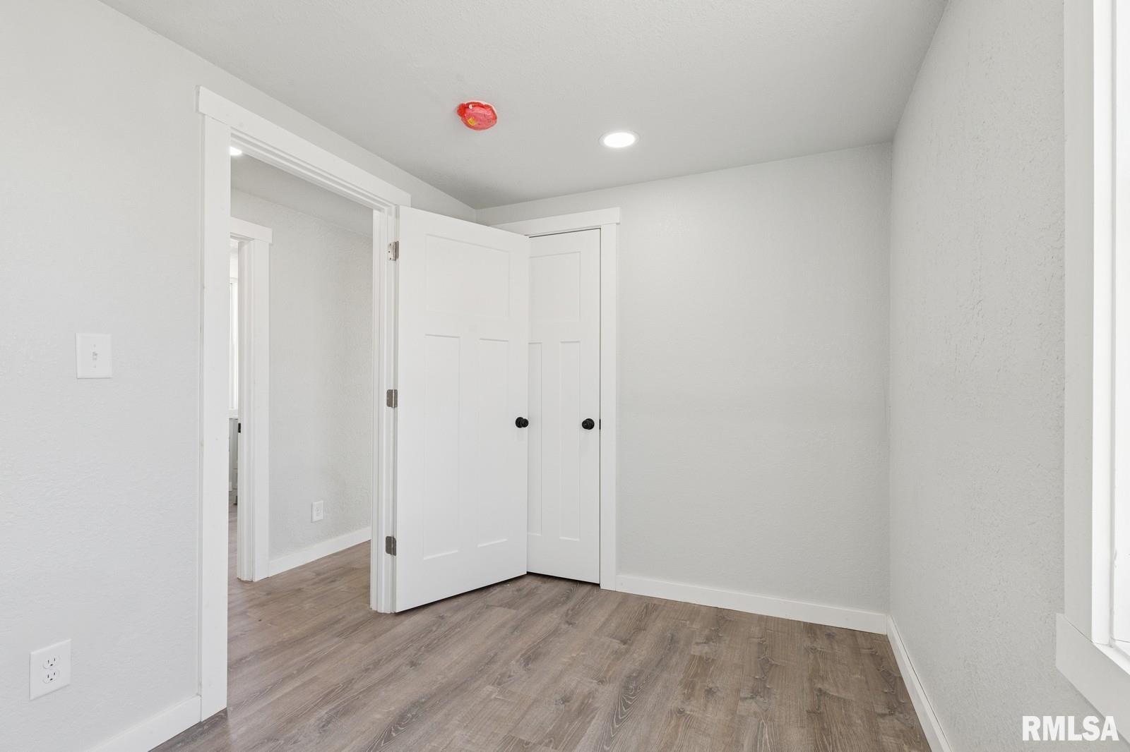 2503 Bellevue Avenue, Bettendorf, Iowa image 15