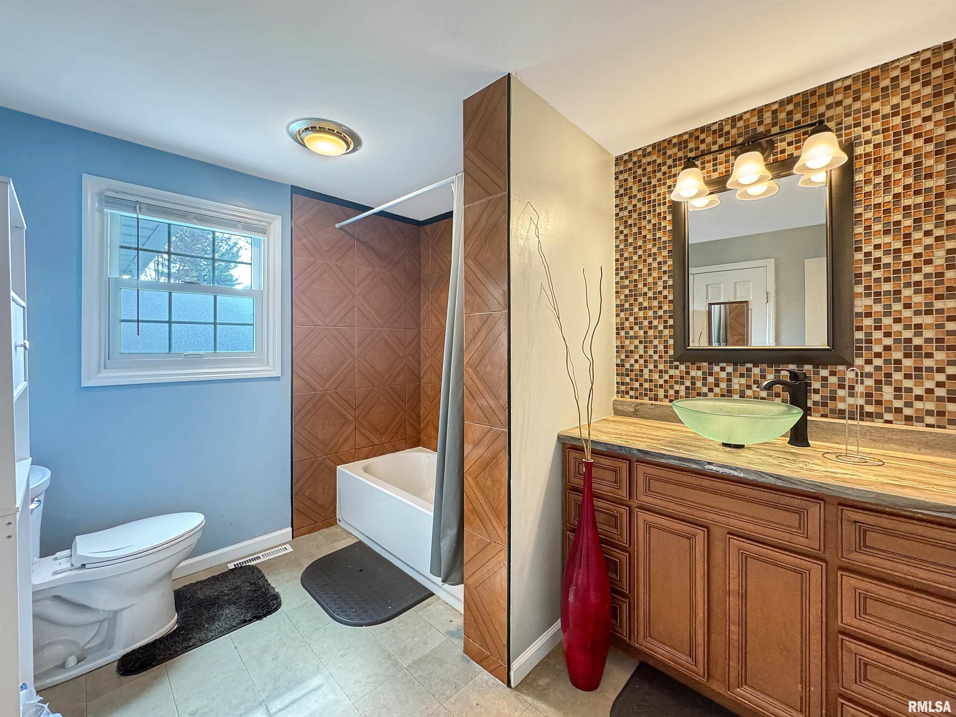 4602 W Lynnhurst Drive, Peoria, Illinois image 21