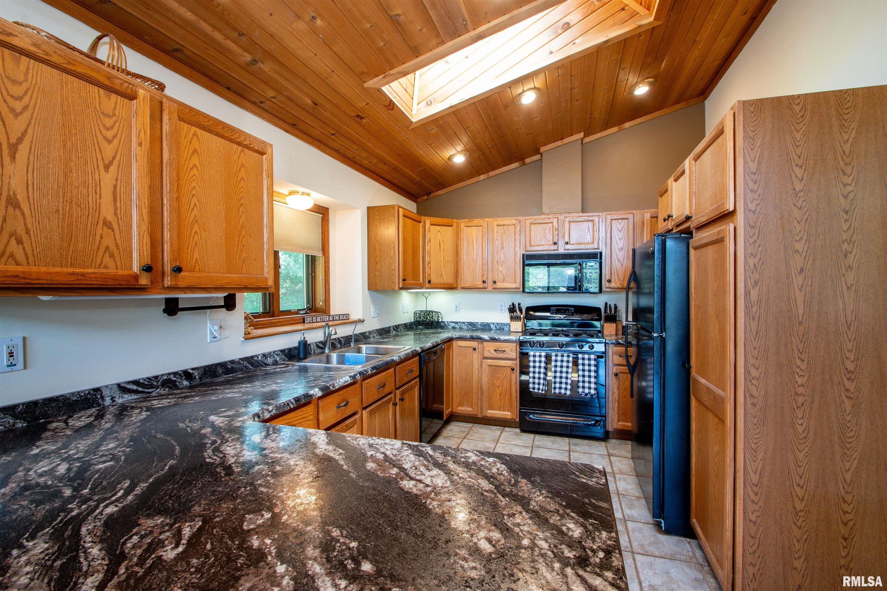 445 Pleasant View Circle, Dahinda, Illinois image 11