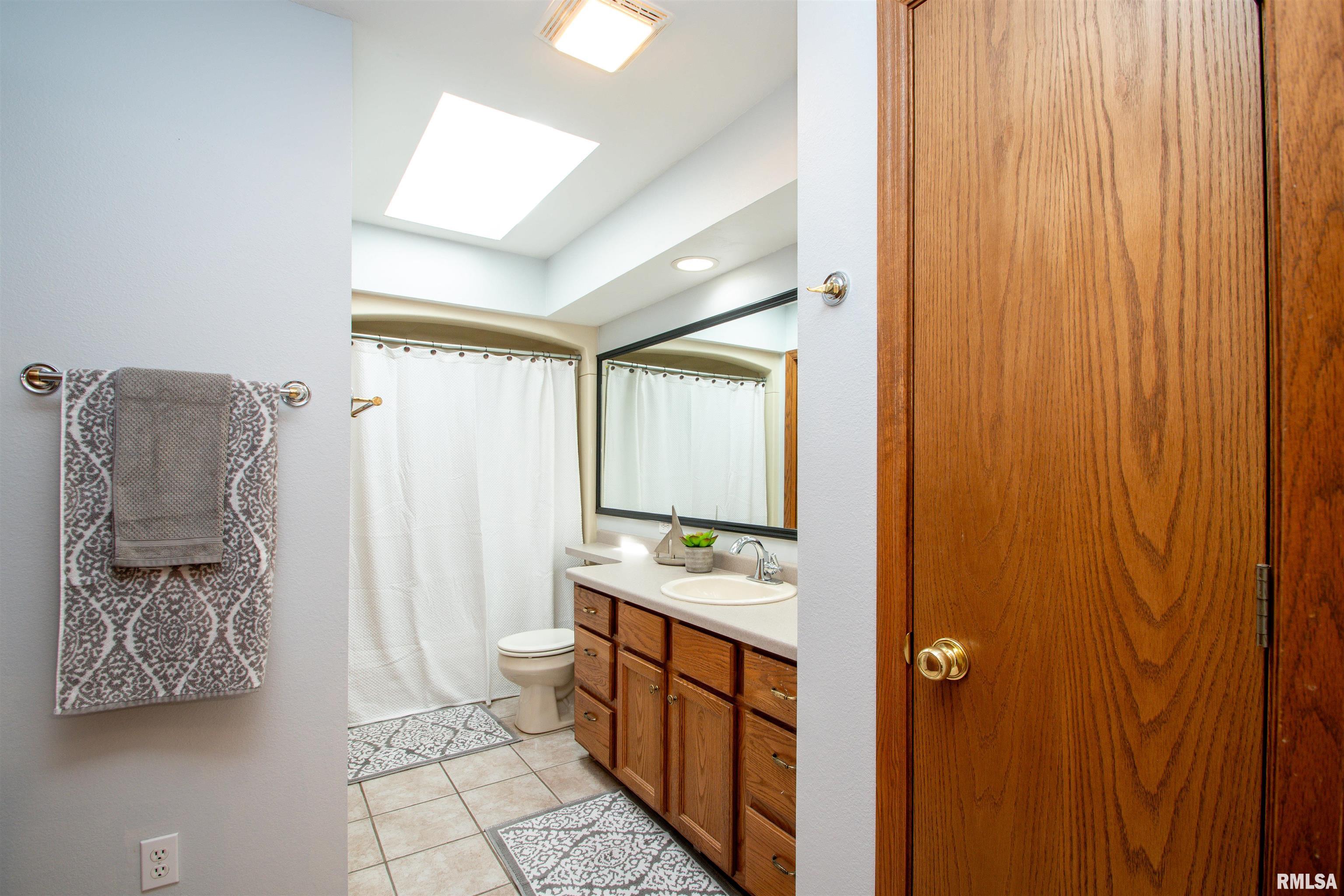 445 Pleasant View Circle, Dahinda, Illinois image 18
