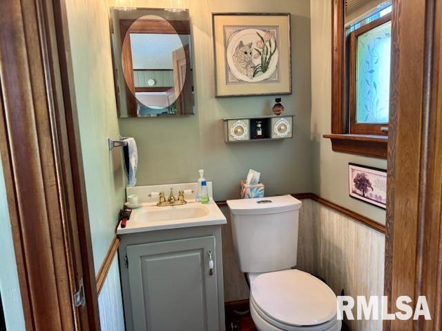 256 Thorwaldsen Place, Clinton, Iowa image 15