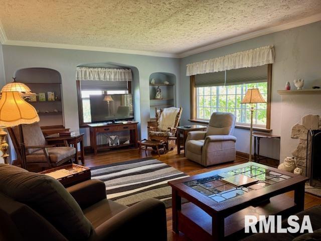 256 Thorwaldsen Place, Clinton, Iowa image 3
