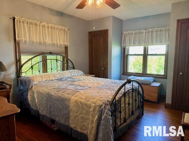 256 Thorwaldsen Place, Clinton, Iowa image 17