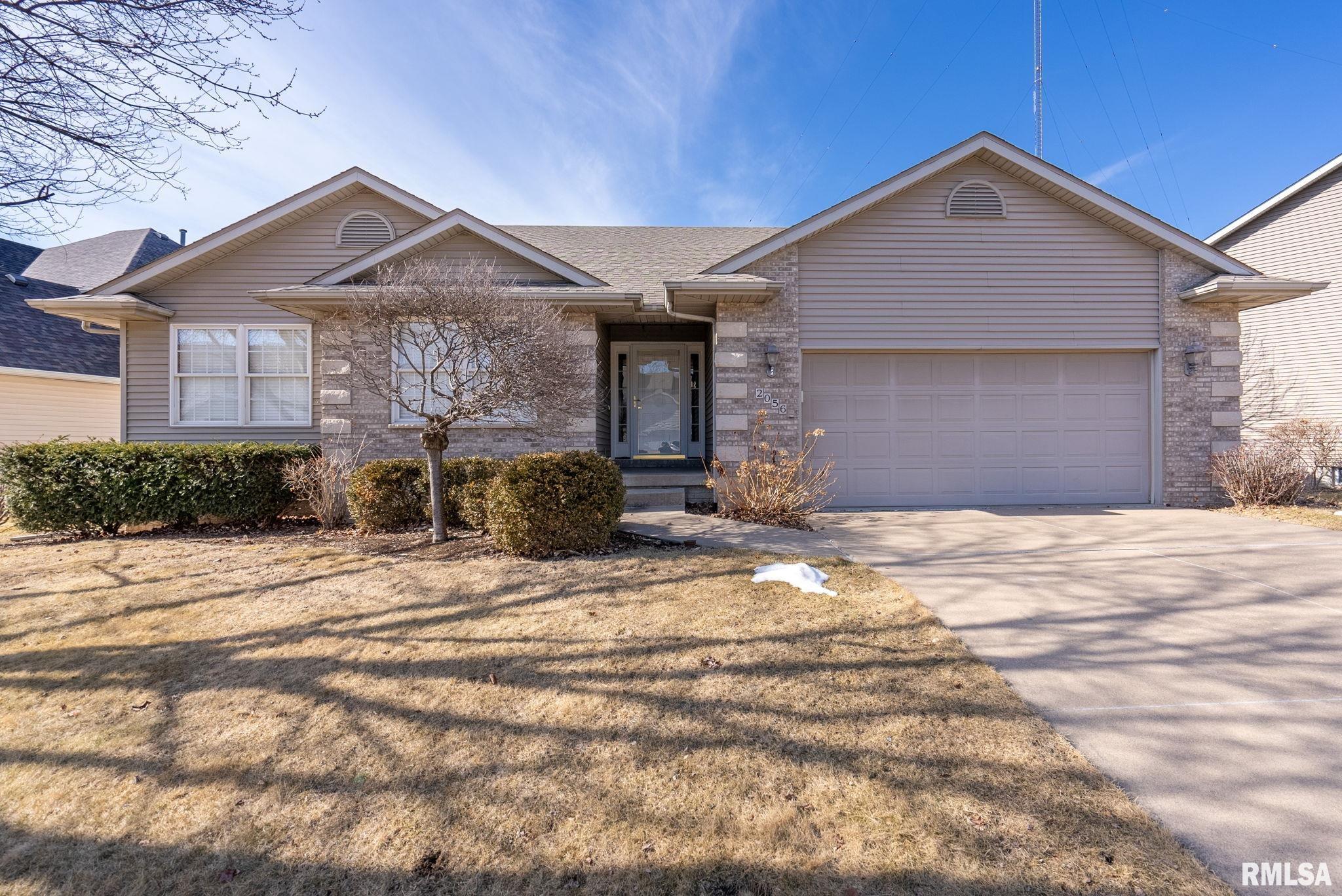 2056 Plum Tree Road, Bettendorf, Iowa image 1