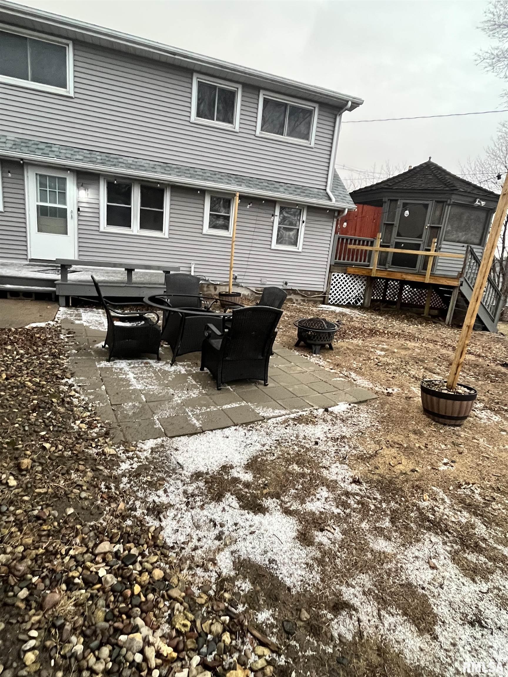 917 S 8th Street, Clinton, Iowa image 19
