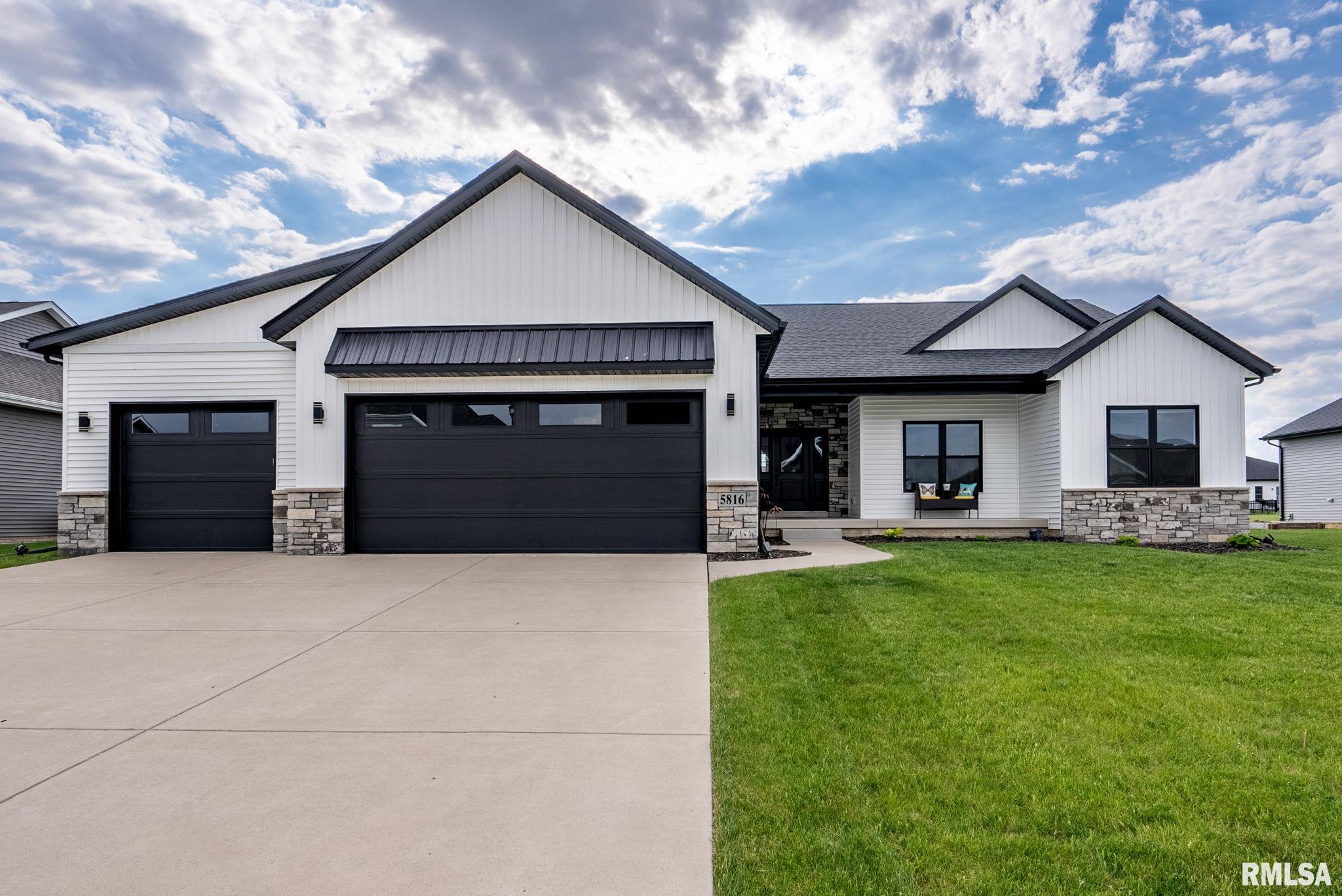 5816 Willmeyer Drive, Bettendorf, Iowa image 1