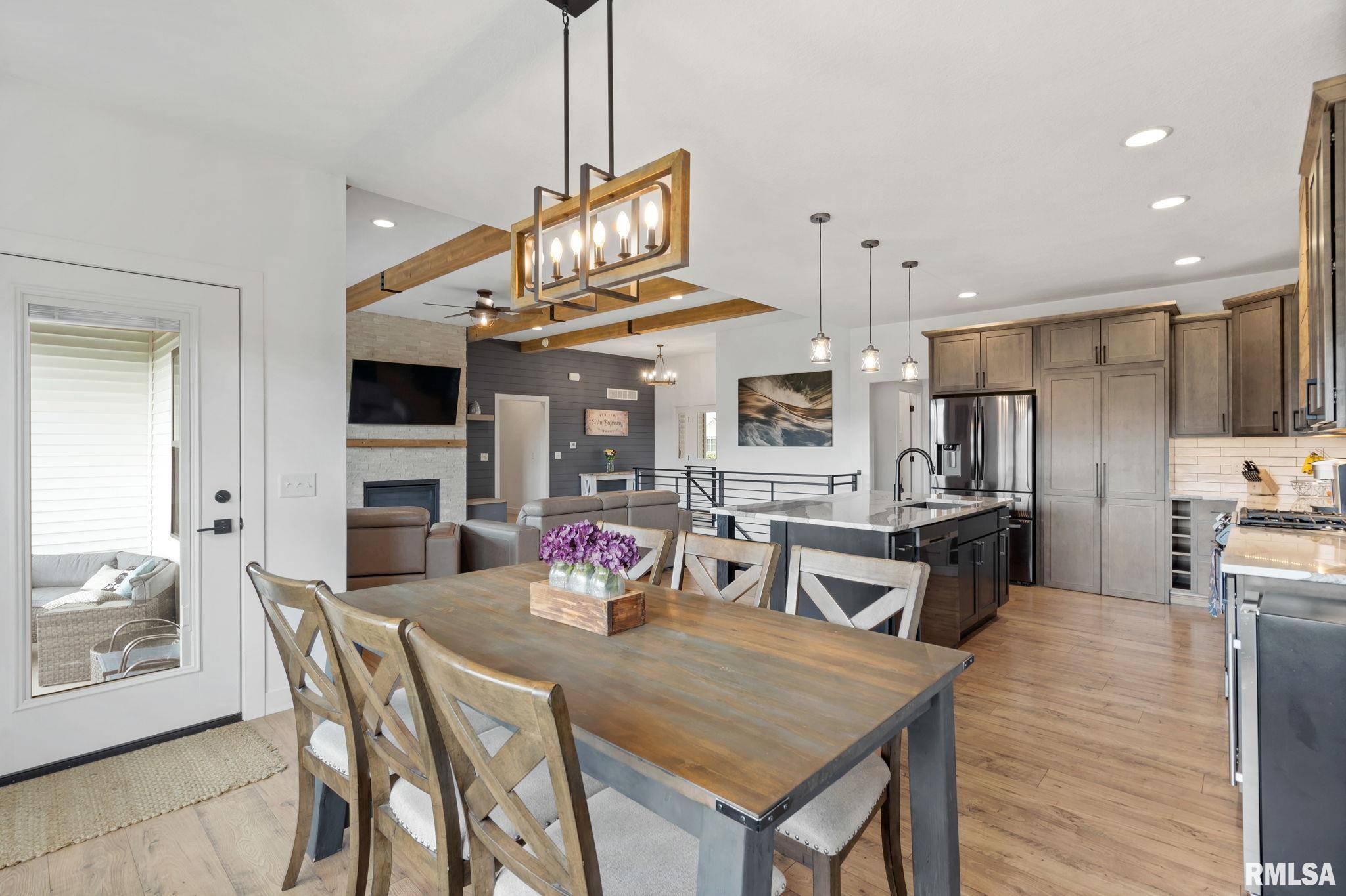 5816 Willmeyer Drive, Bettendorf, Iowa image 17