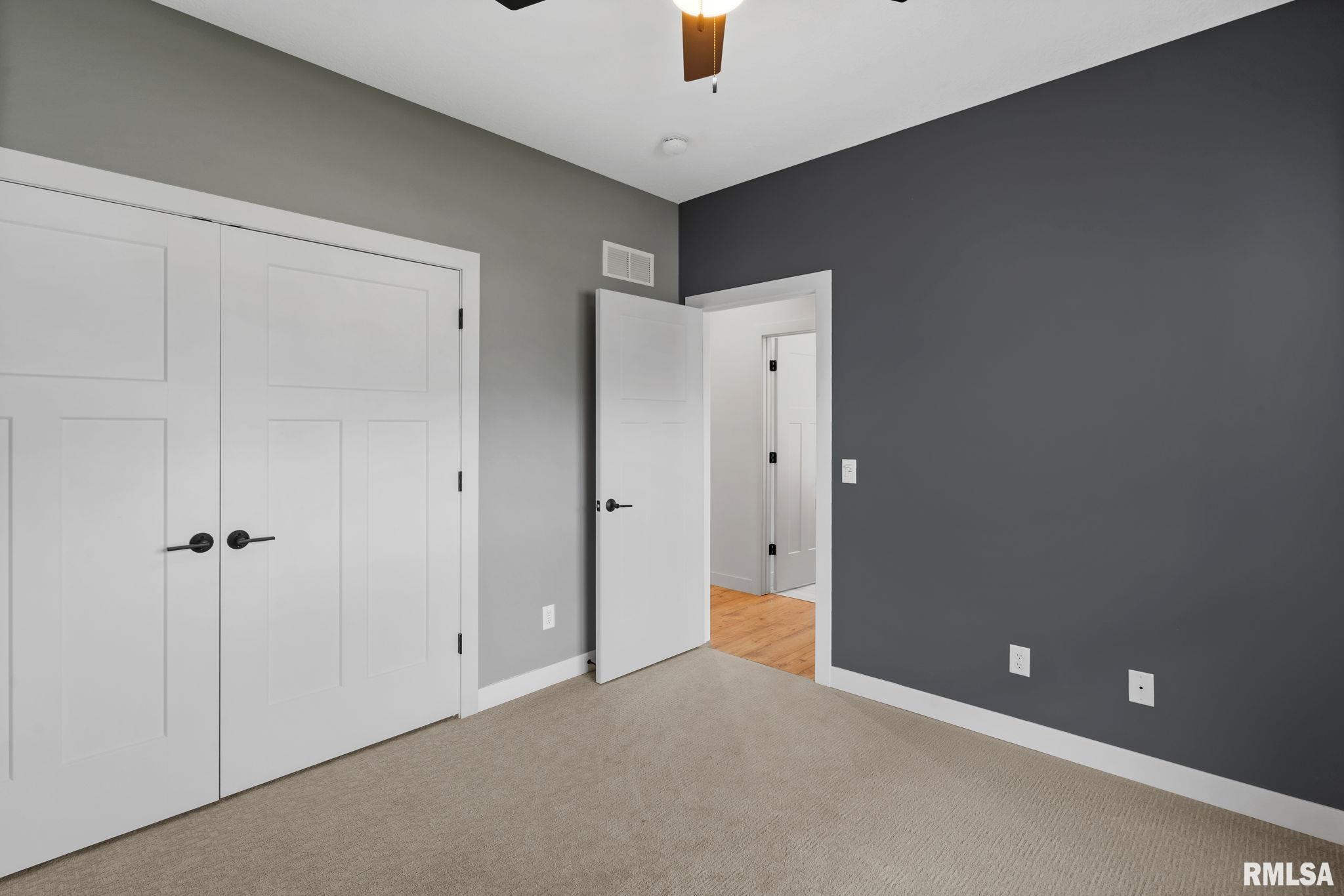 5816 Willmeyer Drive, Bettendorf, Iowa image 26