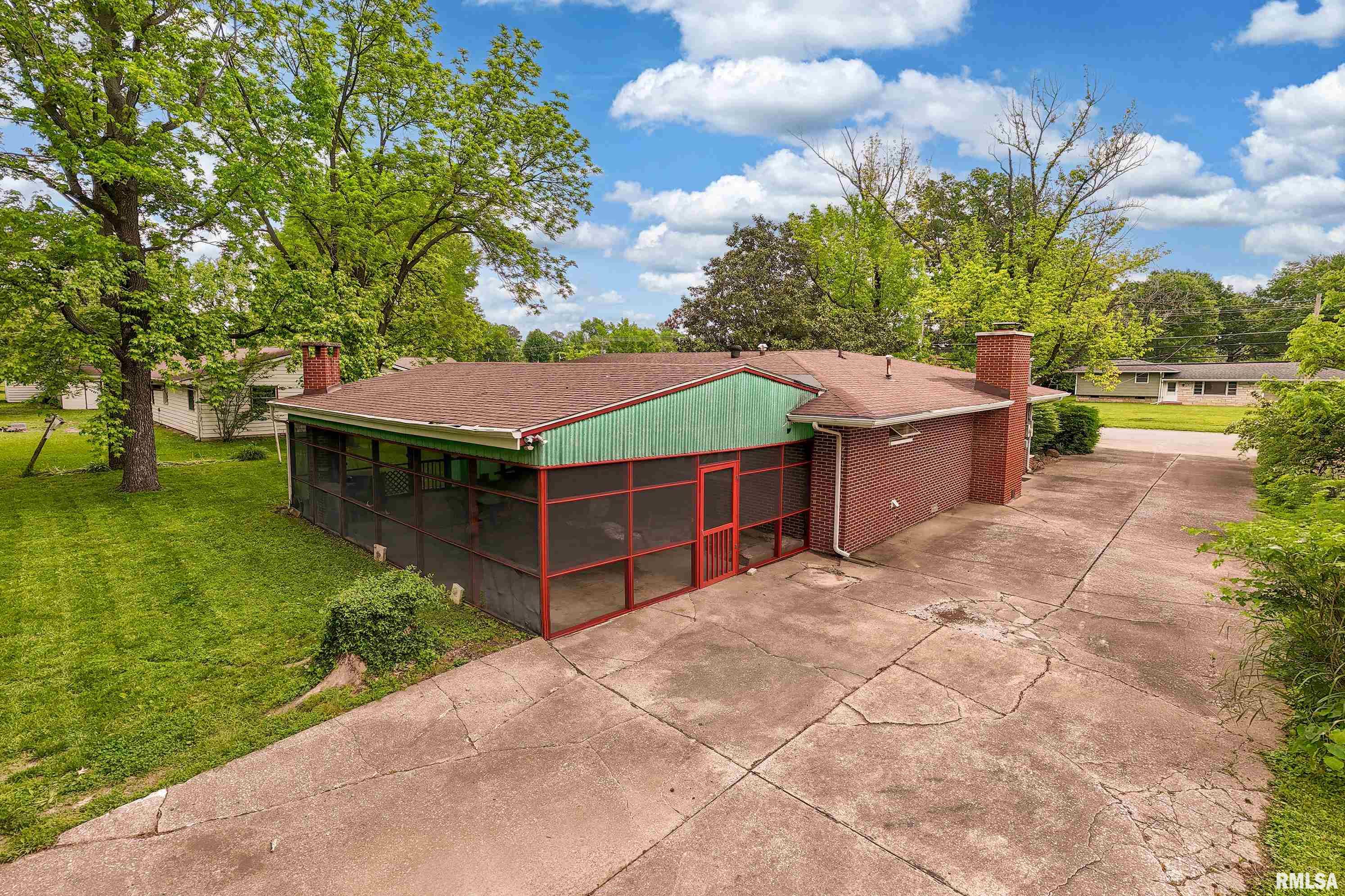1016 S Giant City Road, Carbondale, Illinois image 44