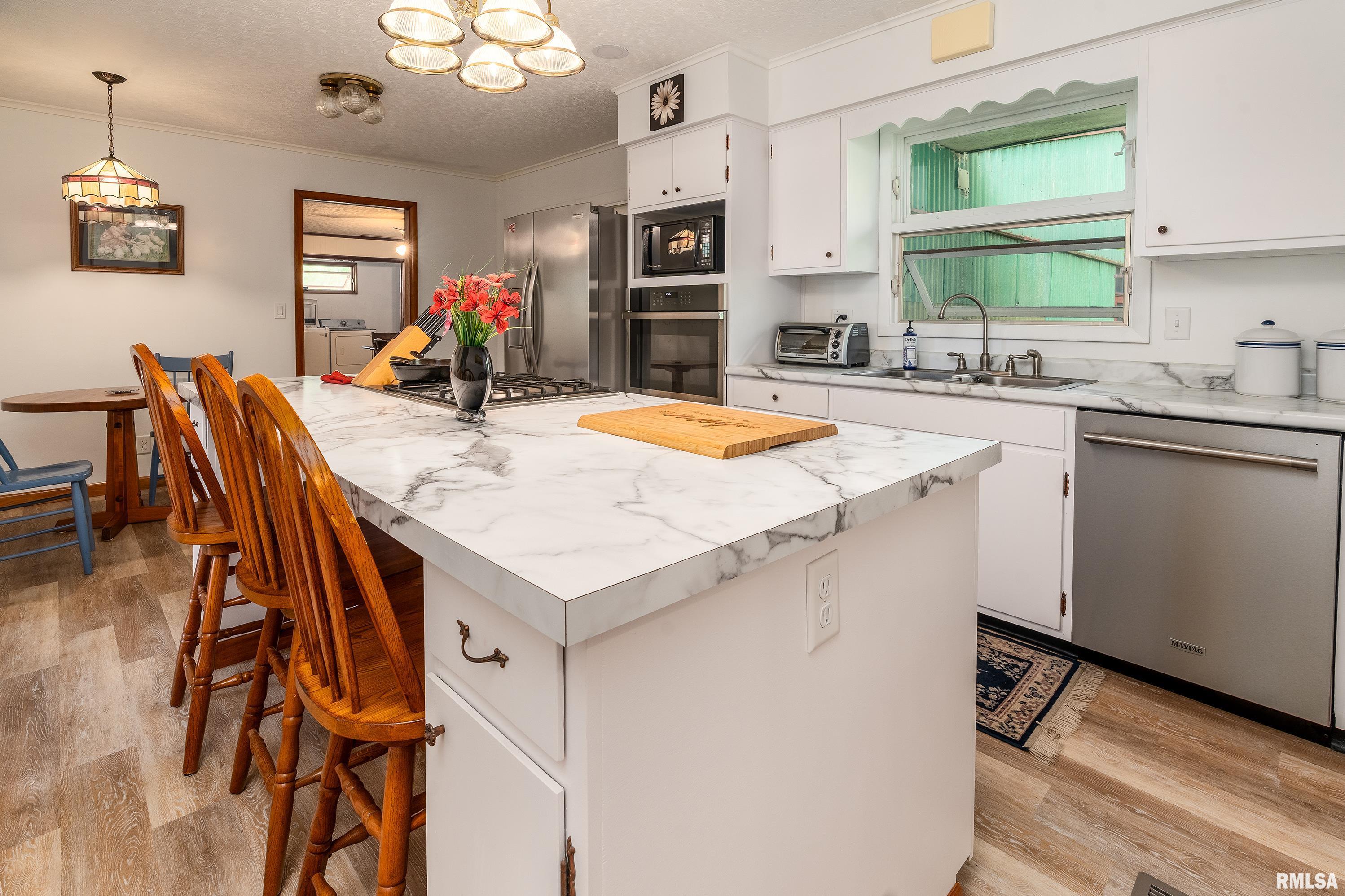 1016 S Giant City Road, Carbondale, Illinois image 12
